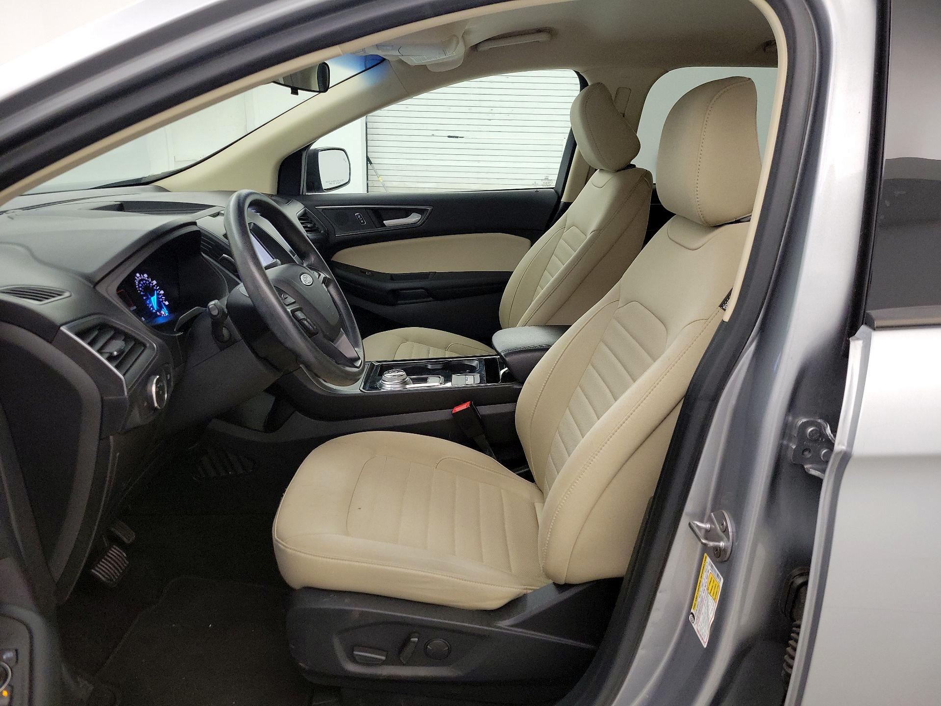 Thumbnail: 2020 Ford Edge - 11