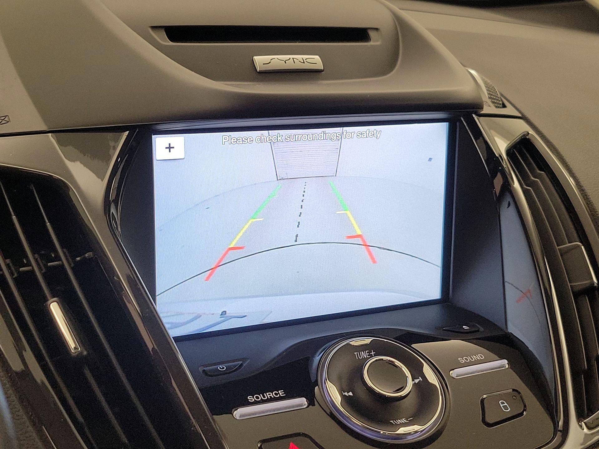 Thumbnail: 2016 Ford C-Max - 14