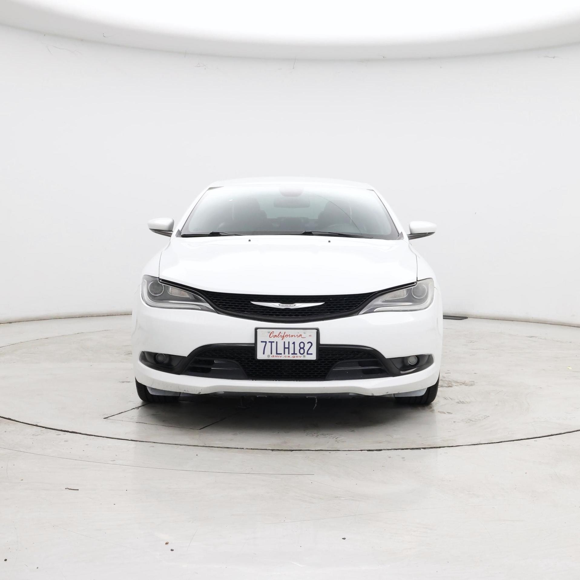 Thumbnail: 2015 Chrysler 200 - 5
