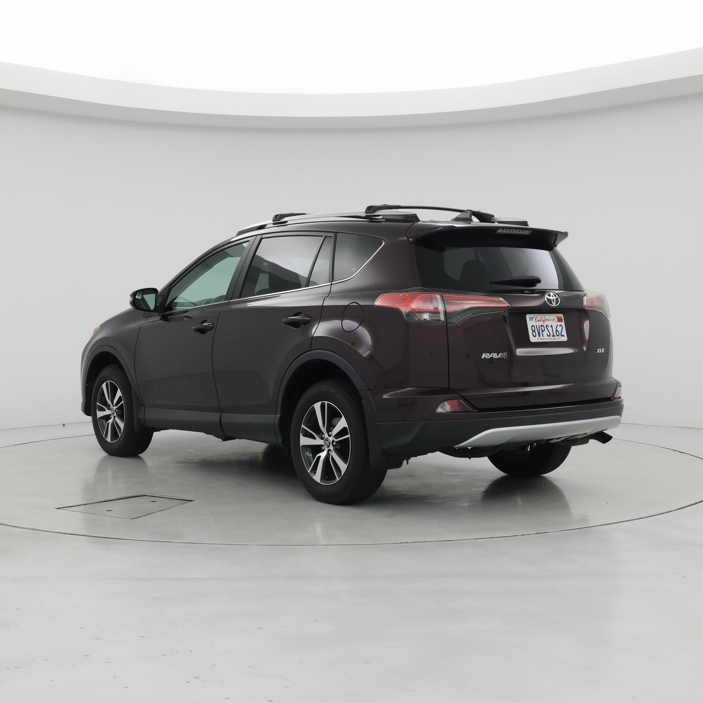 Thumbnail: 2016 Toyota RAV4 - 2