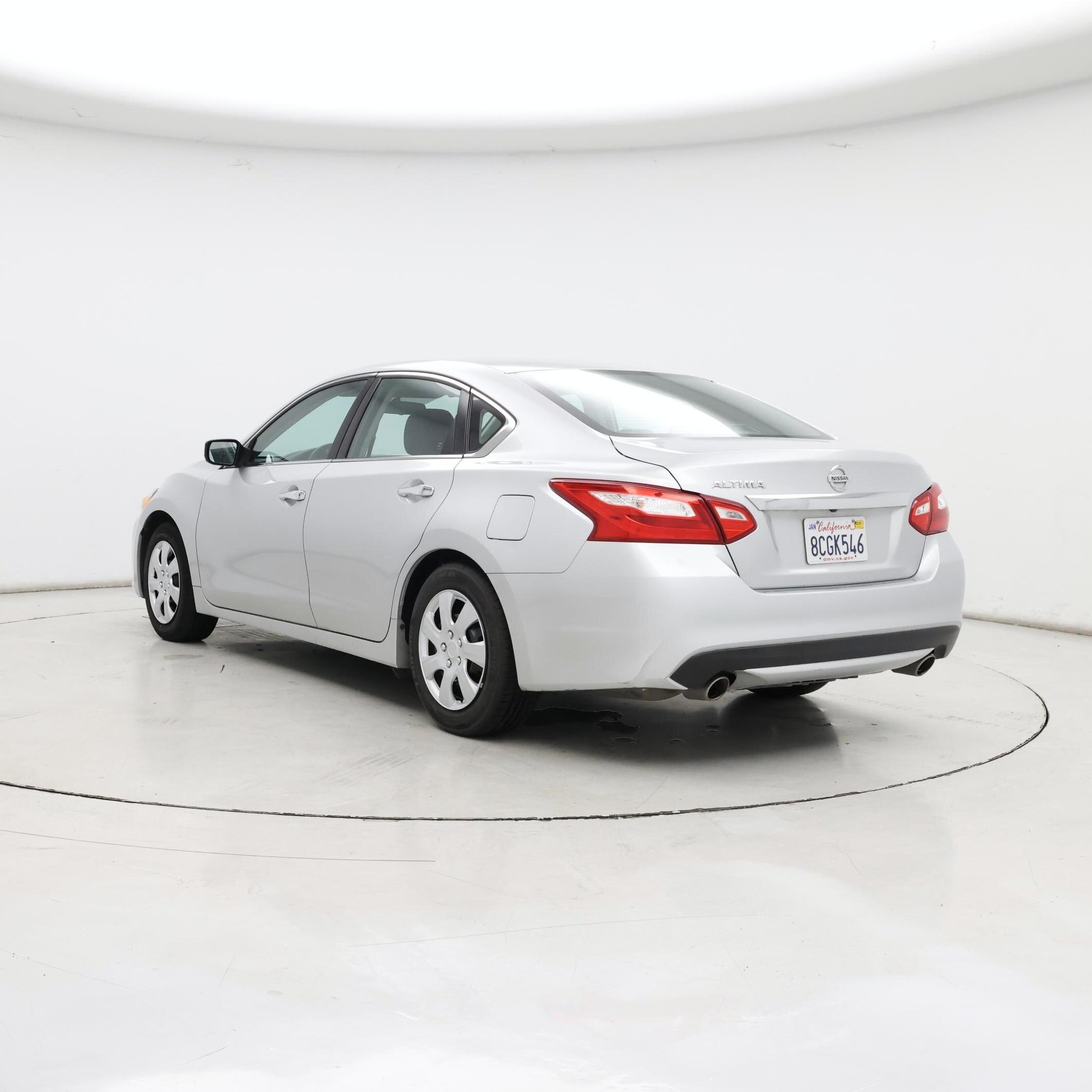 Thumbnail: 2016 Nissan Altima - 2