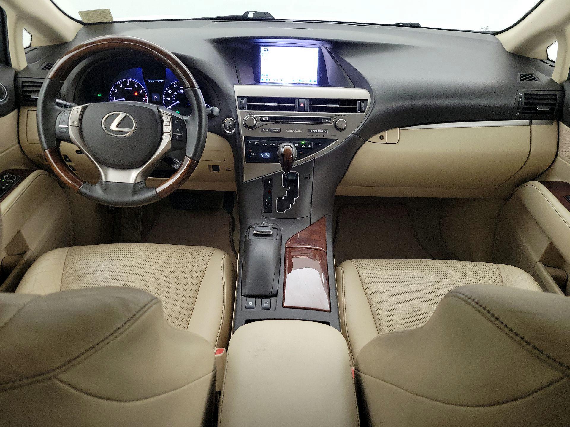 Thumbnail: 2015 Lexus RX - 9