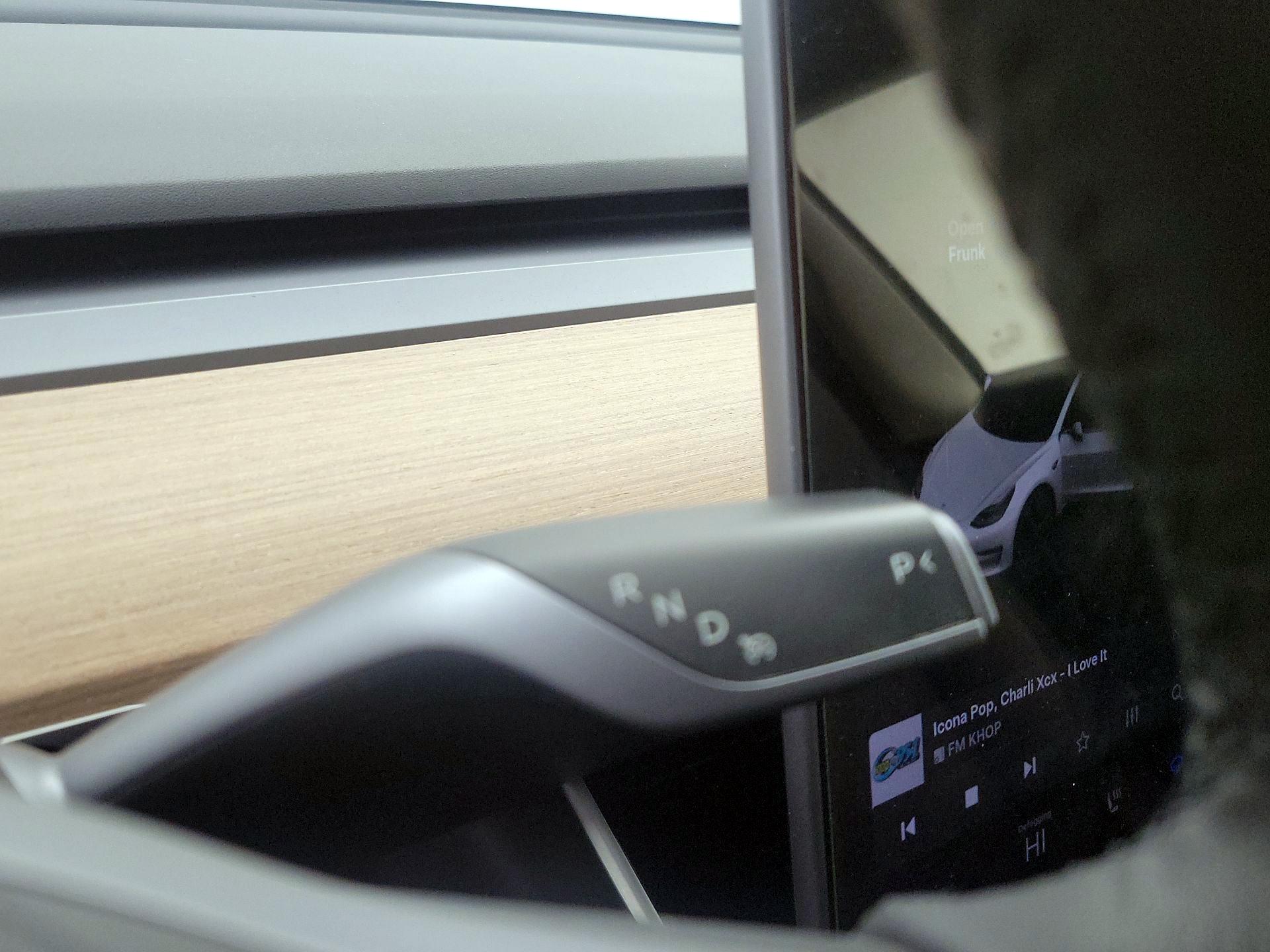 Thumbnail: 2020 Tesla Model 3 - 18