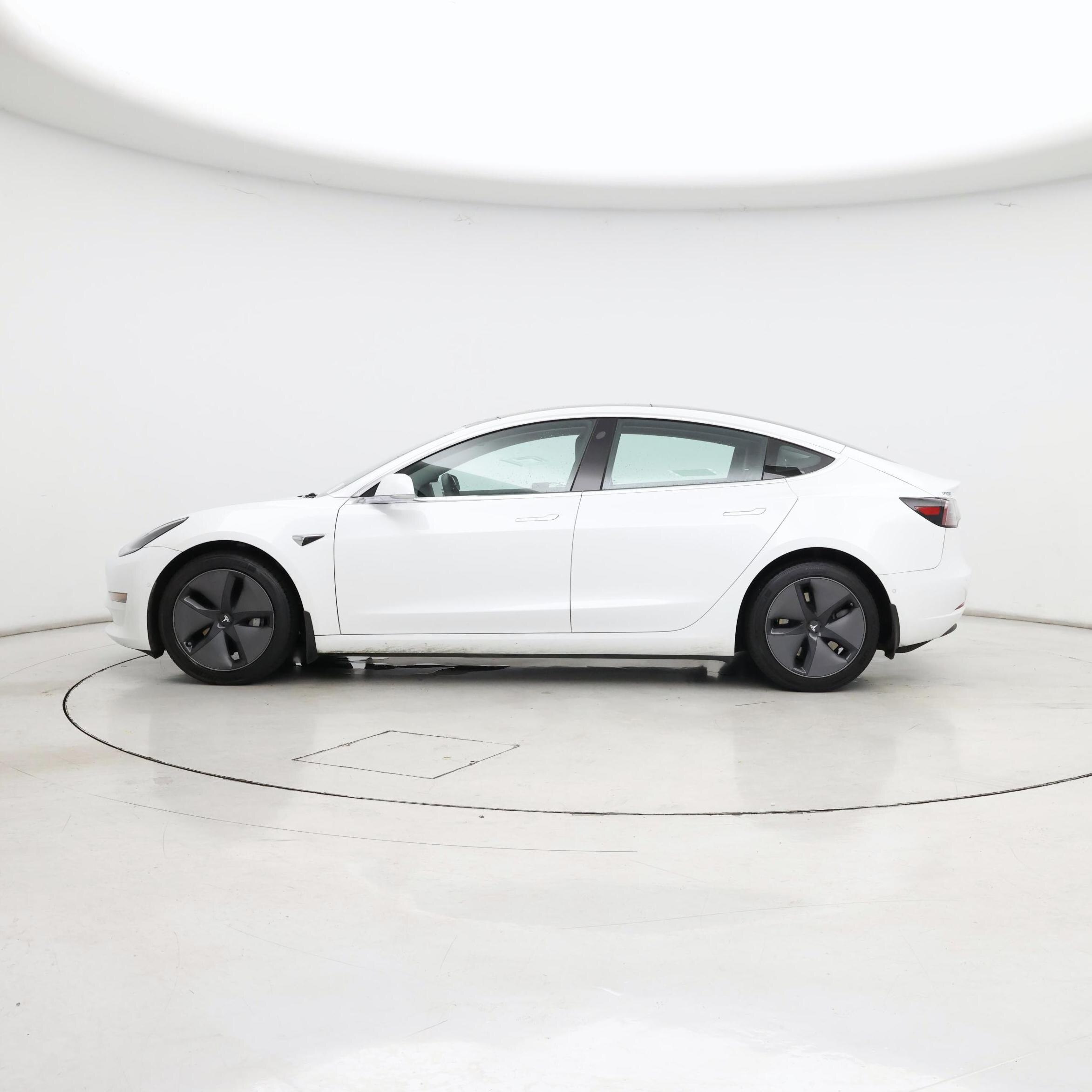 Thumbnail: 2020 Tesla Model 3 - 3