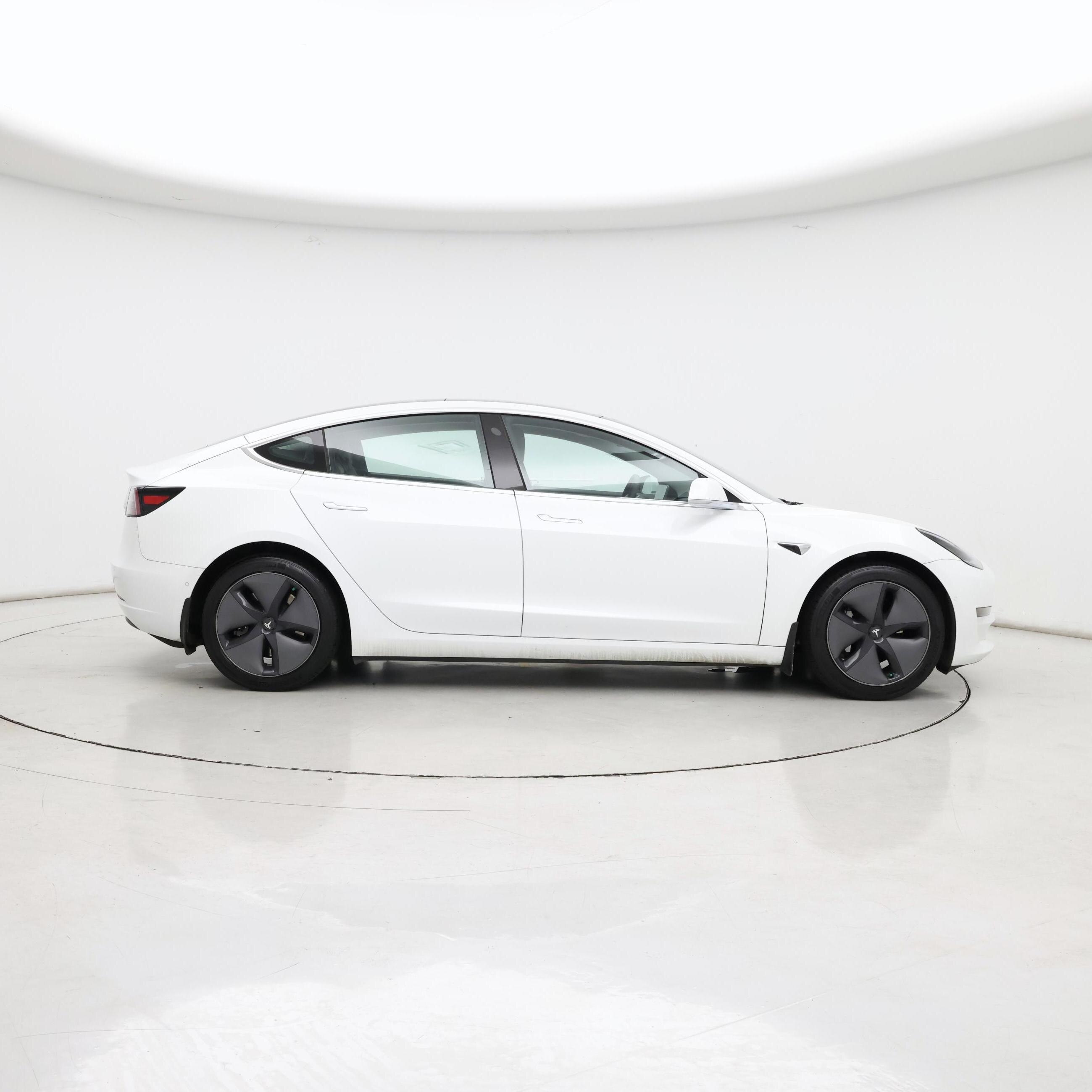 Thumbnail: 2020 Tesla Model 3 - 7