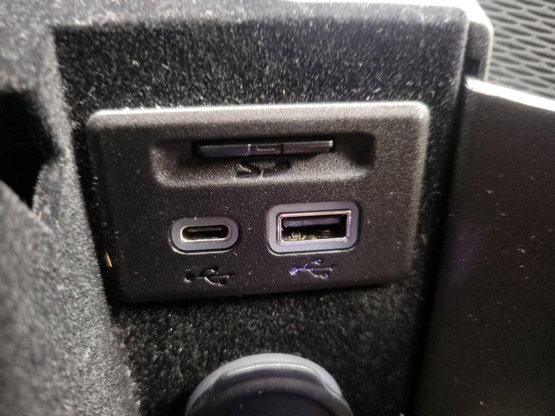 Thumbnail: 2023 Cadillac CT5 - 19