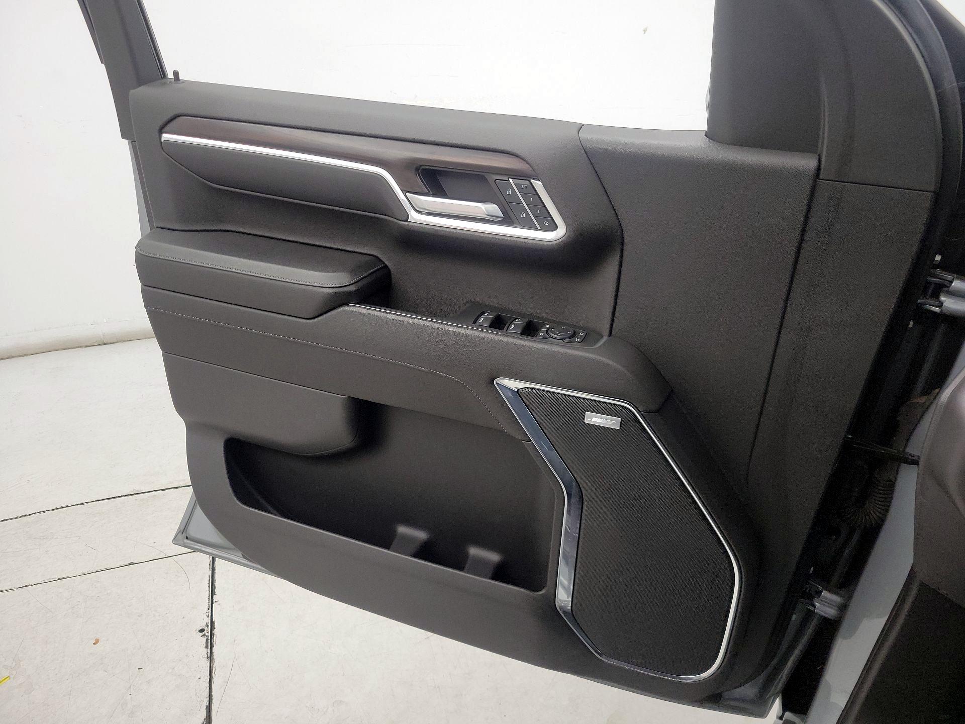 Thumbnail: 2023 GMC Sierra 1500 - 12