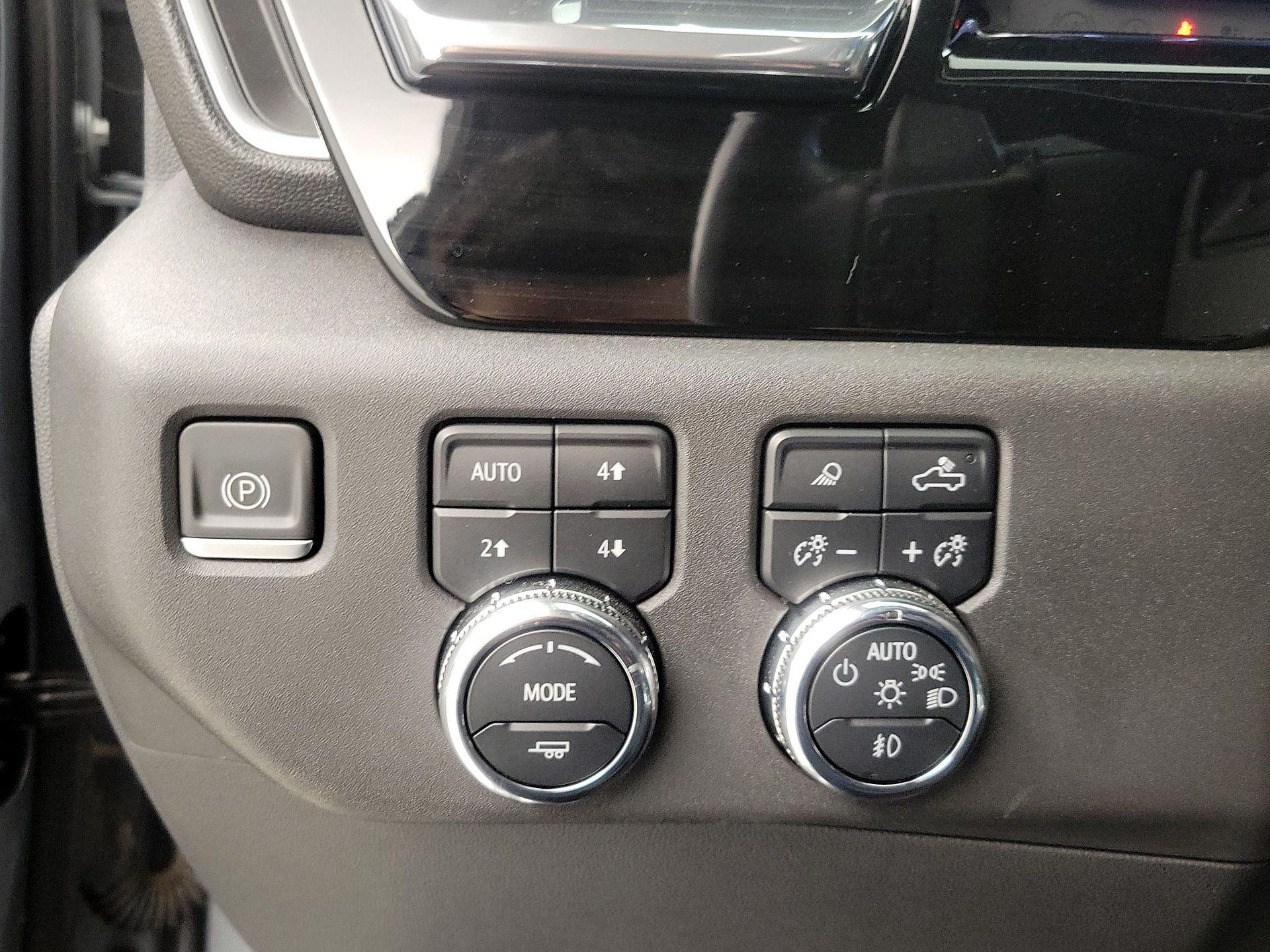 Thumbnail: 2023 GMC Sierra 1500 - 13