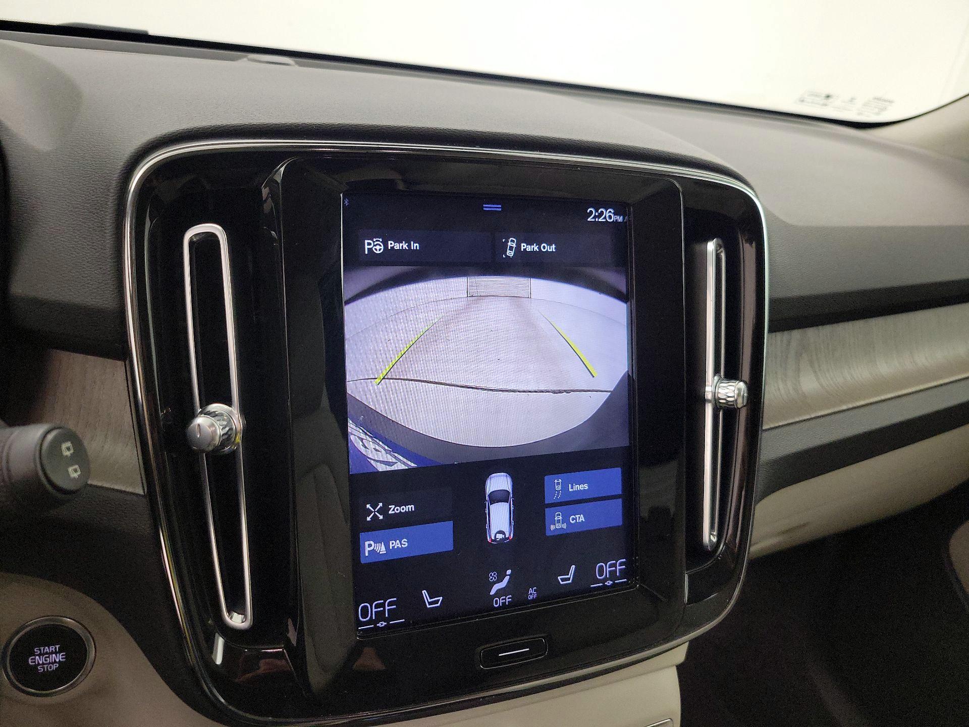 Thumbnail: 2019 Volvo XC40 - 15