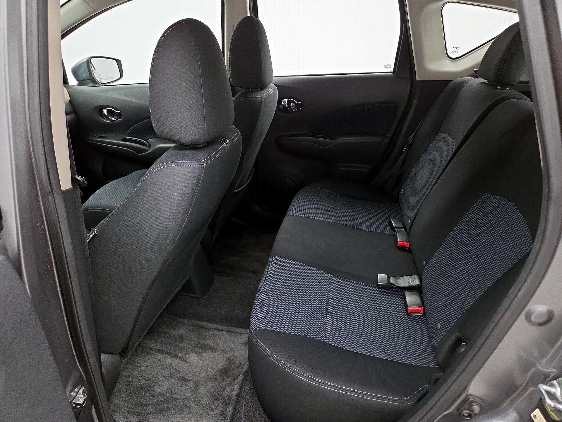 Thumbnail: 2016 Nissan Versa Note - 19