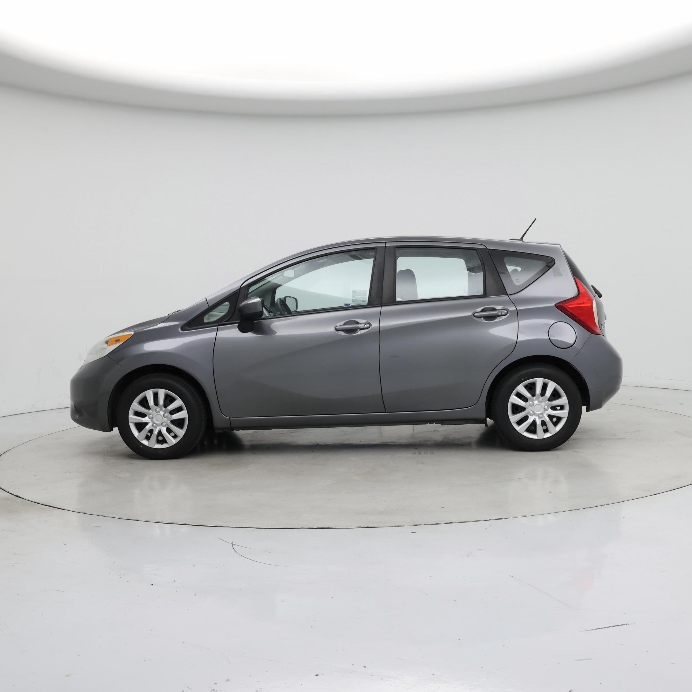 Thumbnail: 2016 Nissan Versa Note - 3