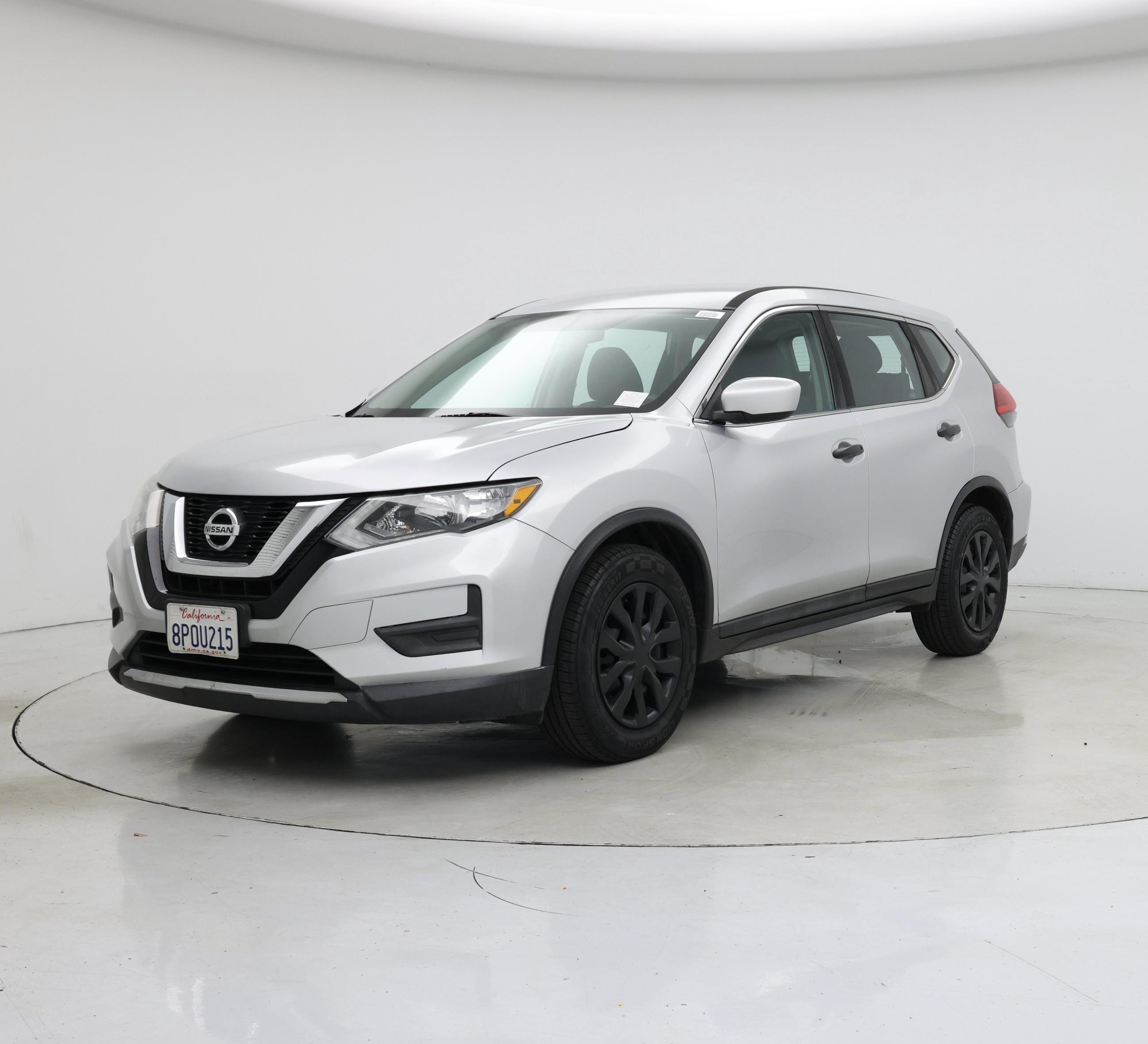Thumbnail: 2017 Nissan Rogue - 4