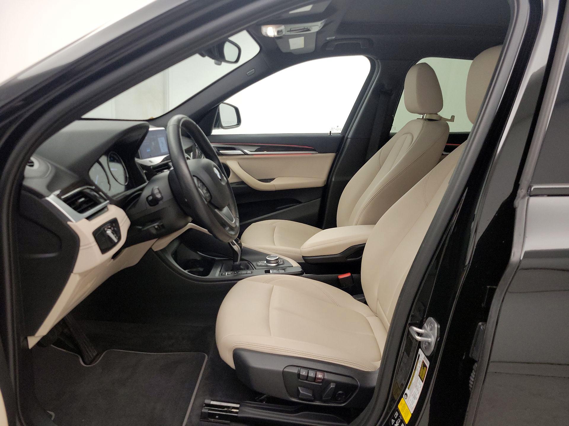 Thumbnail: 2021 BMW X1 - 11