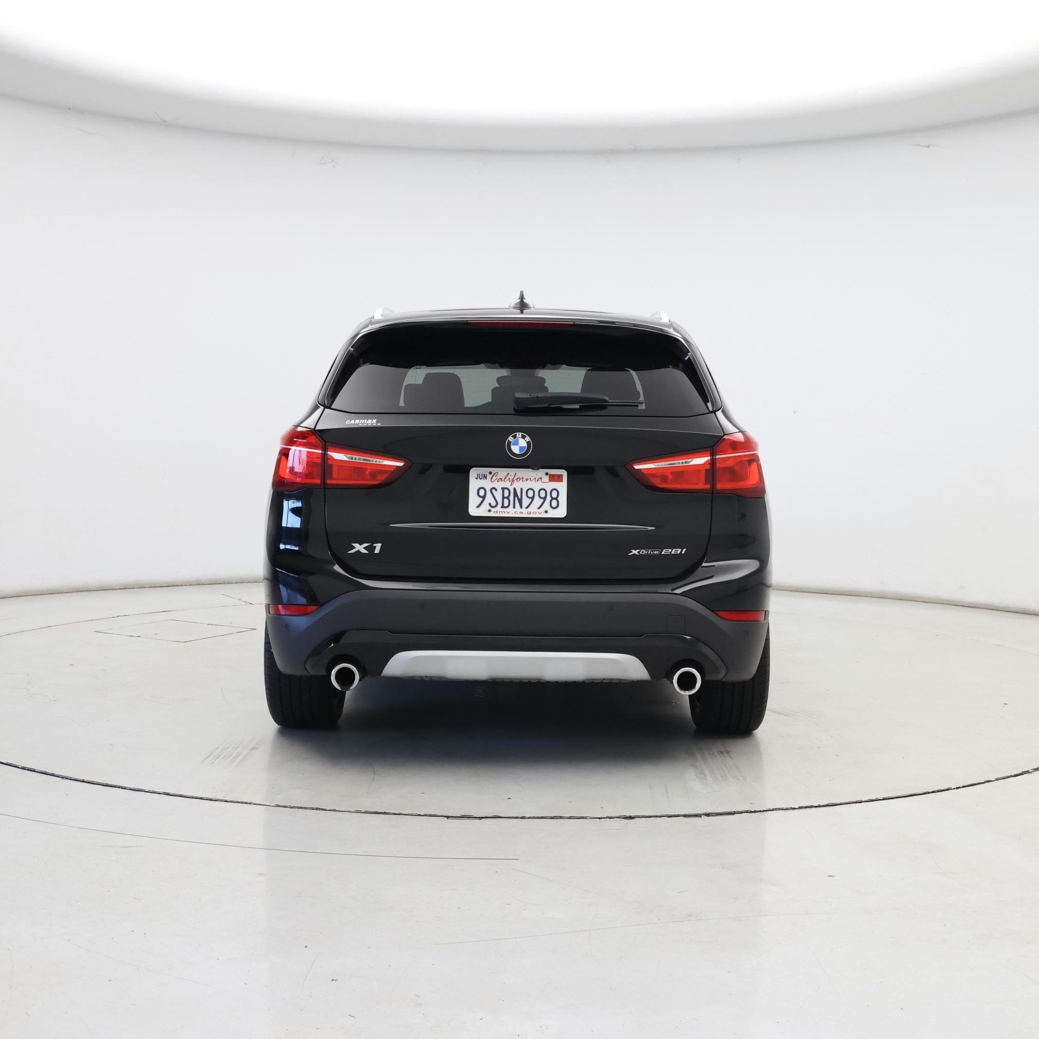 Thumbnail: 2021 BMW X1 - 6