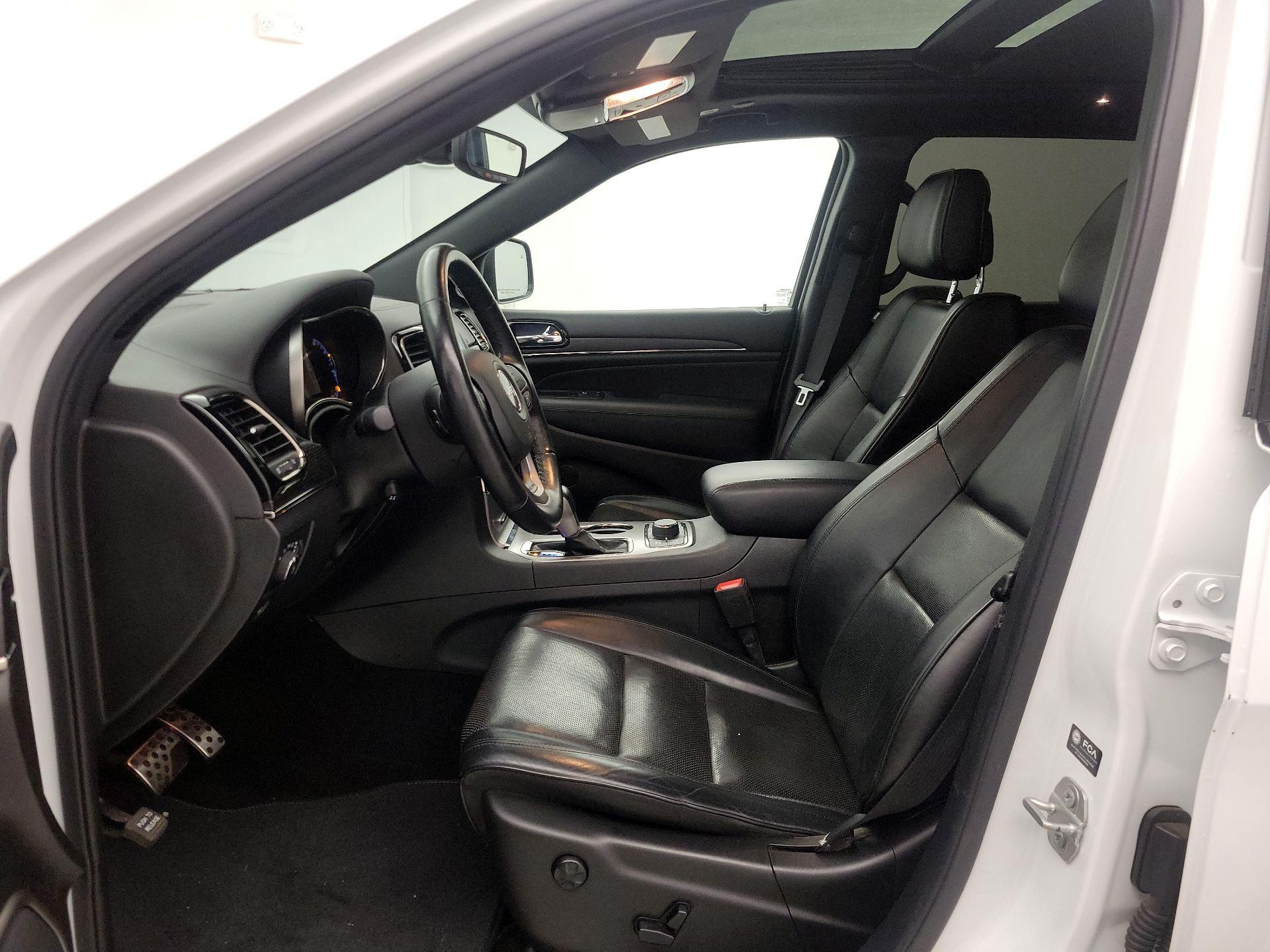 Thumbnail: 2021 Jeep Grand Cherokee - 11