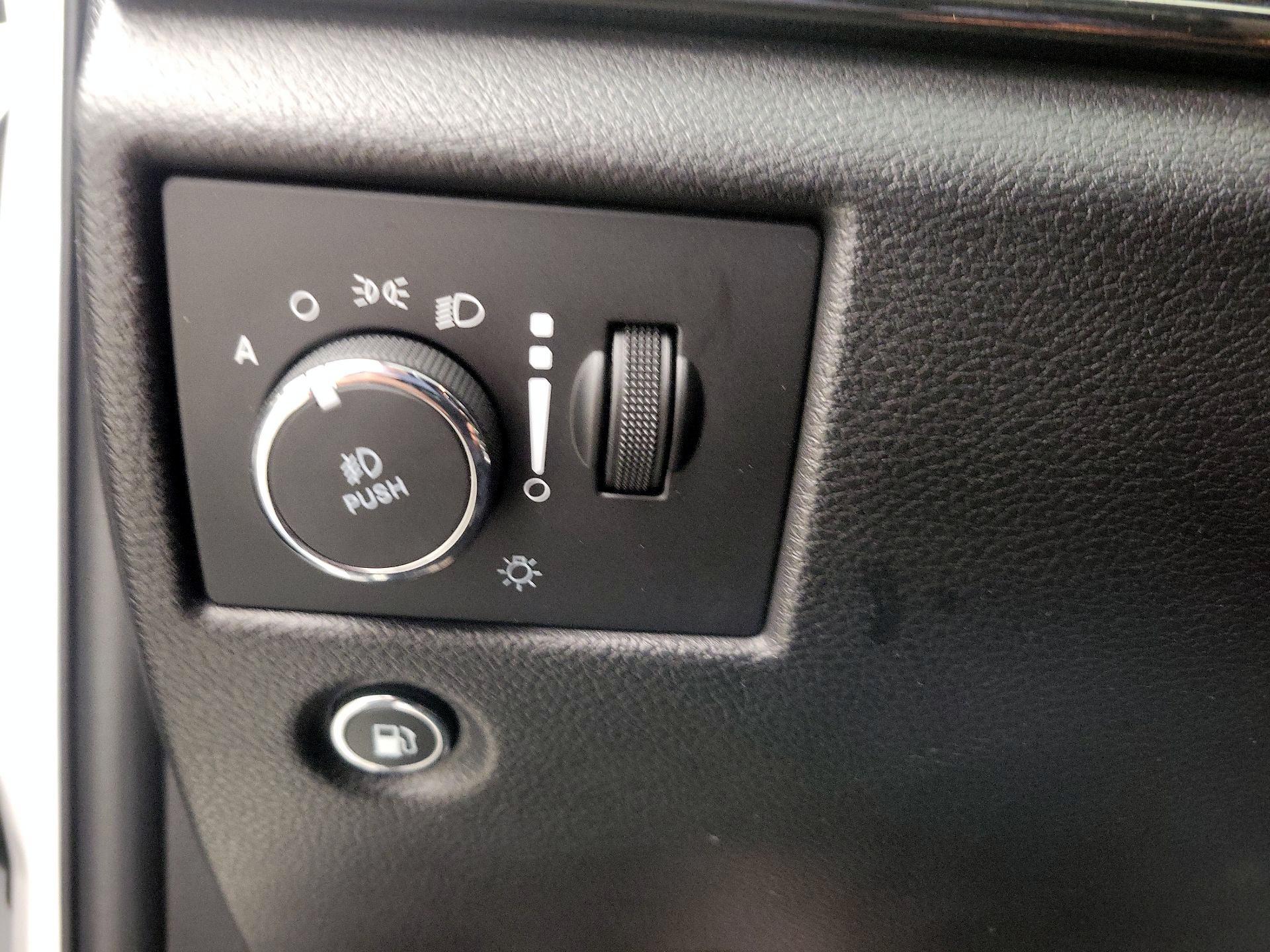 Thumbnail: 2021 Jeep Grand Cherokee - 13