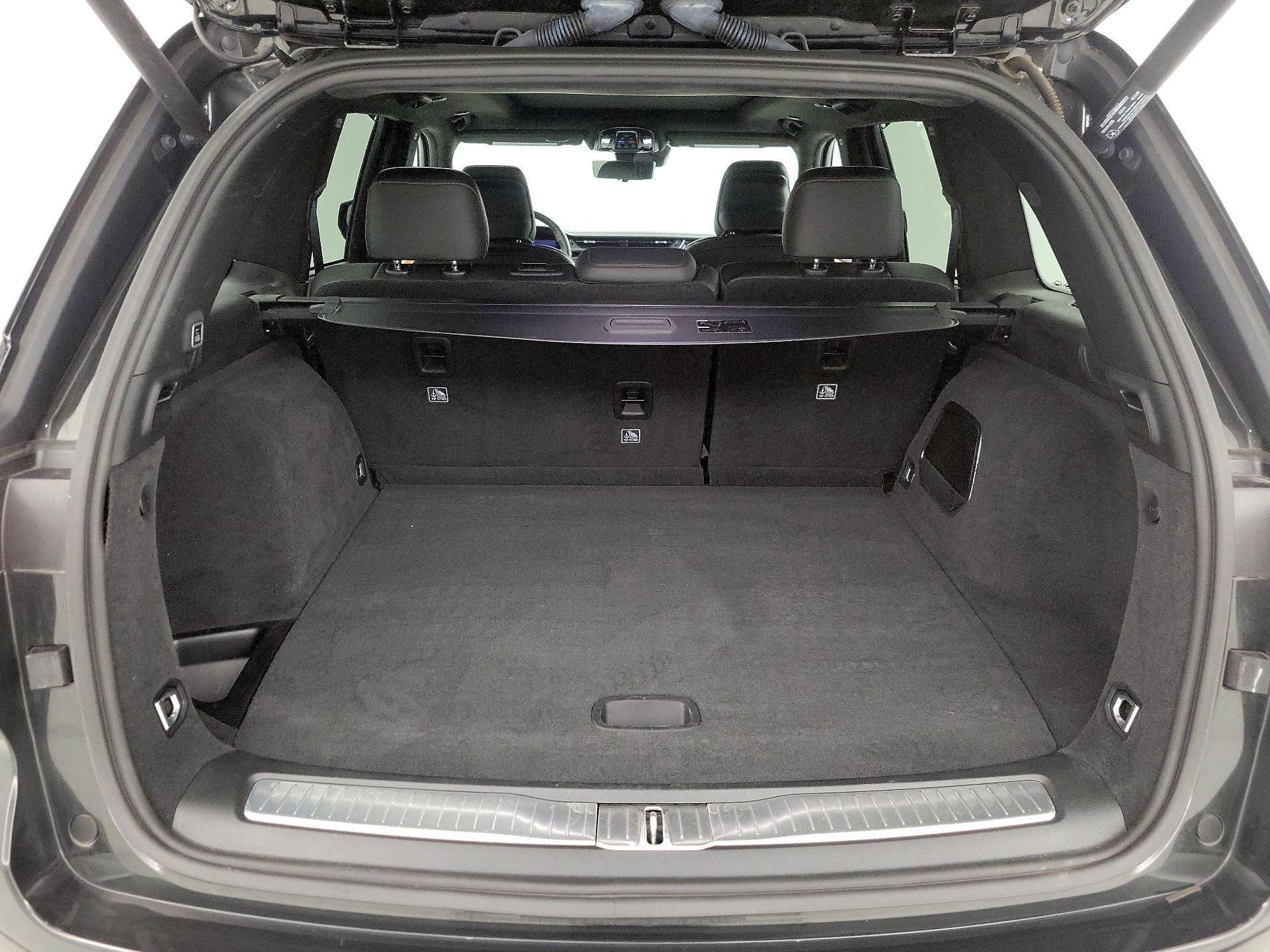 Thumbnail: 2023 Jeep Grand Cherokee - 20