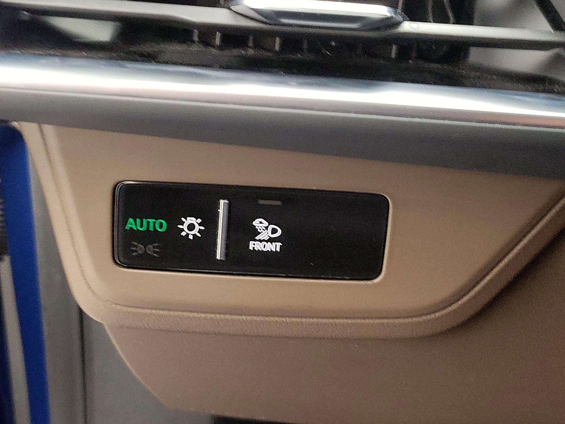 Thumbnail: 2022 Audi e-tron GT - 13