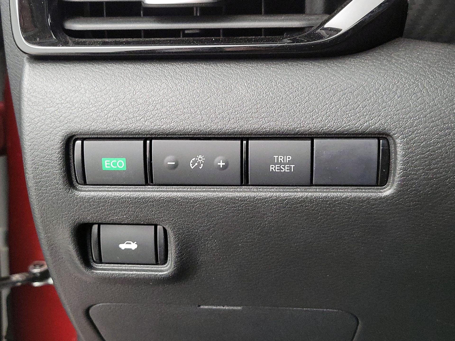 Thumbnail: 2023 Nissan Sentra - 13