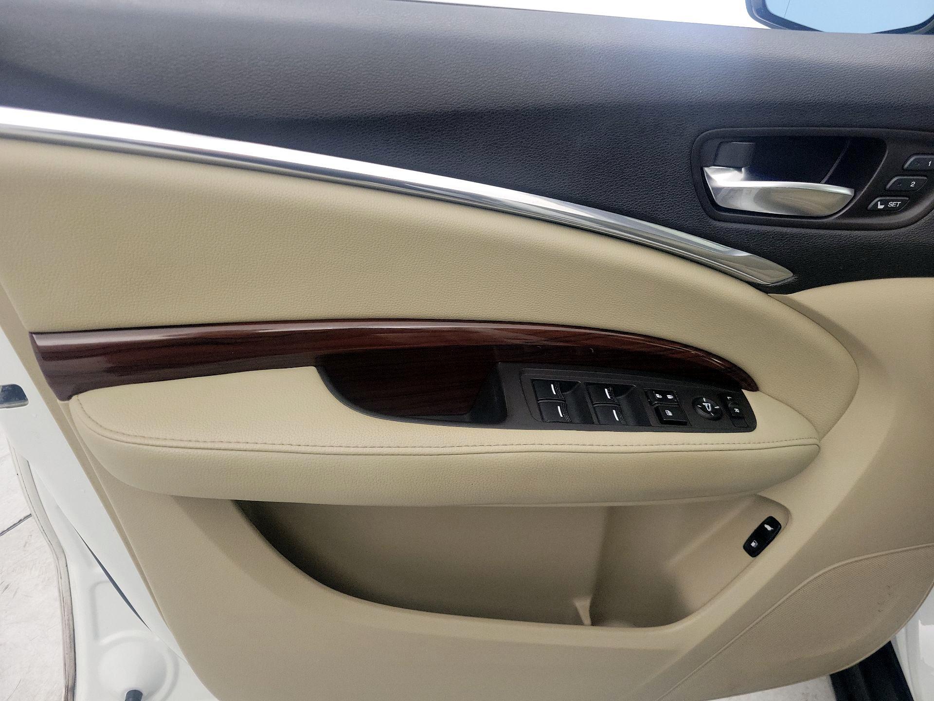 Thumbnail: 2015 Acura MDX - 12