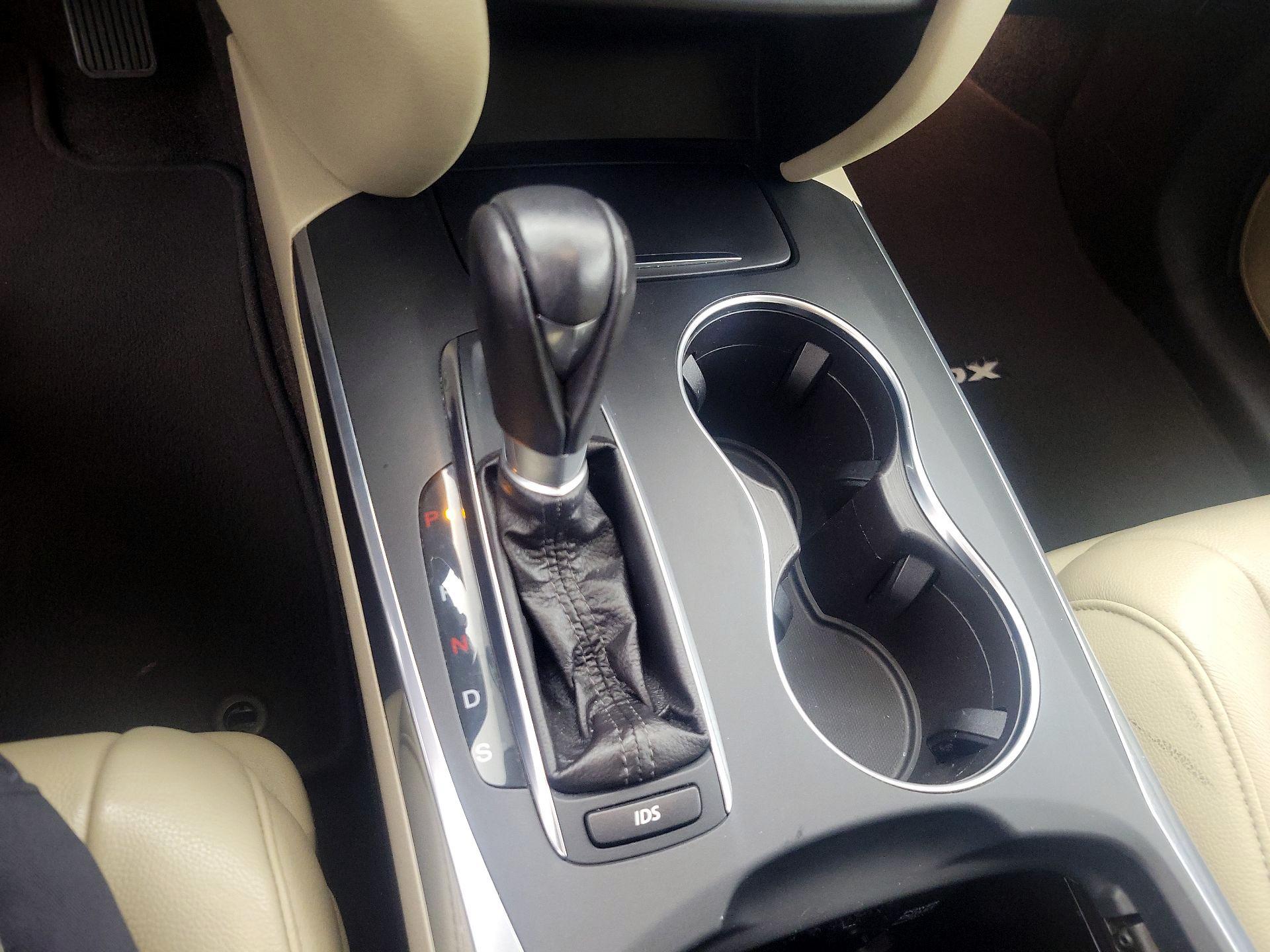 Thumbnail: 2015 Acura MDX - 17