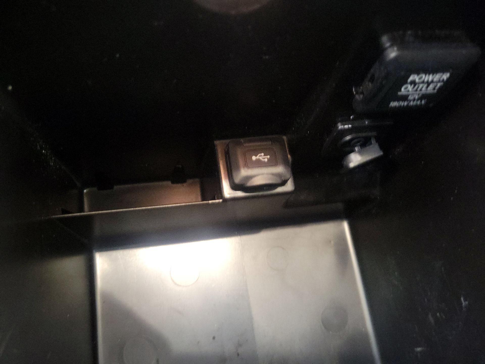 Thumbnail: 2015 Acura MDX - 18