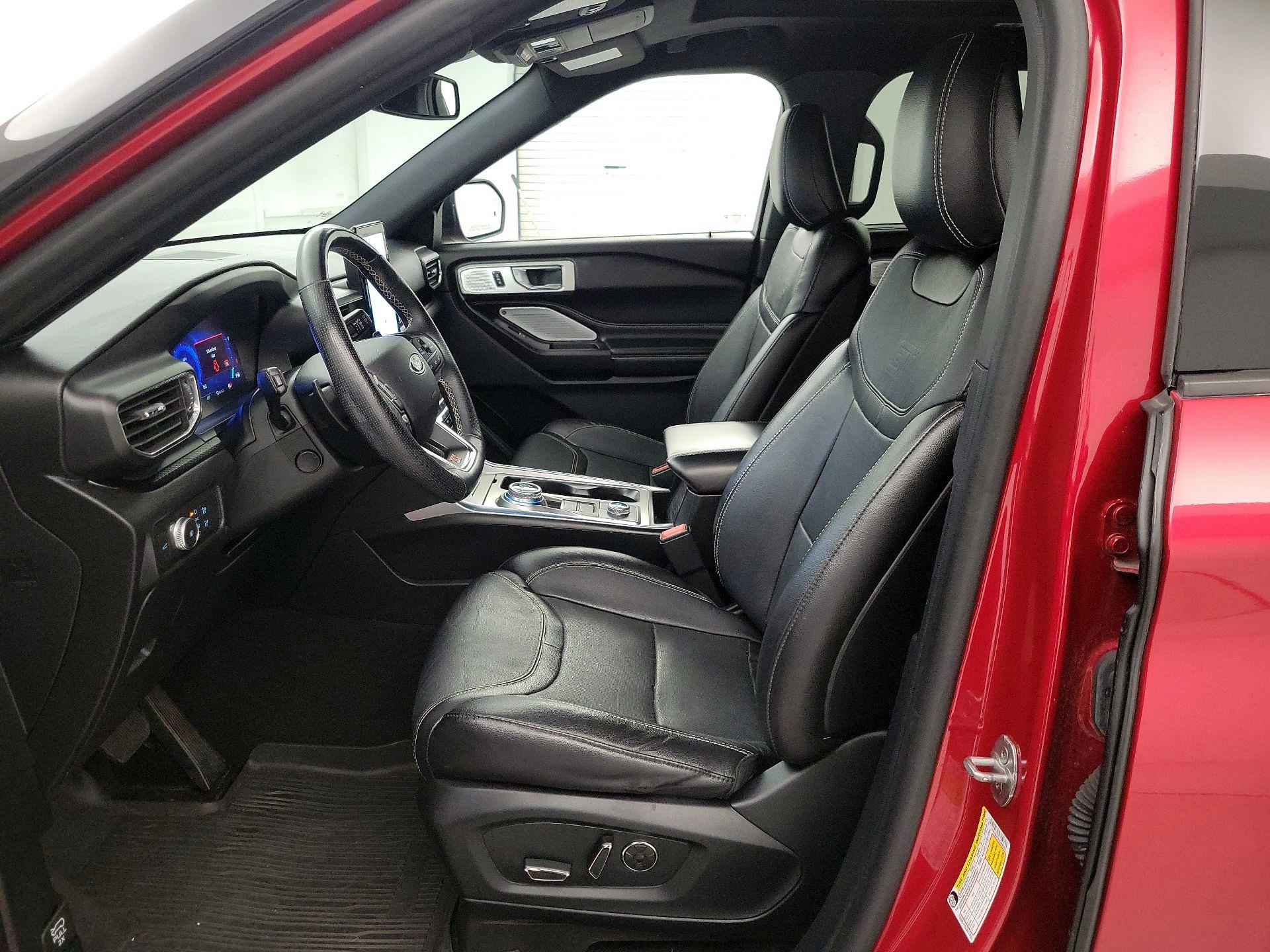 Thumbnail: 2020 Ford Explorer - 11