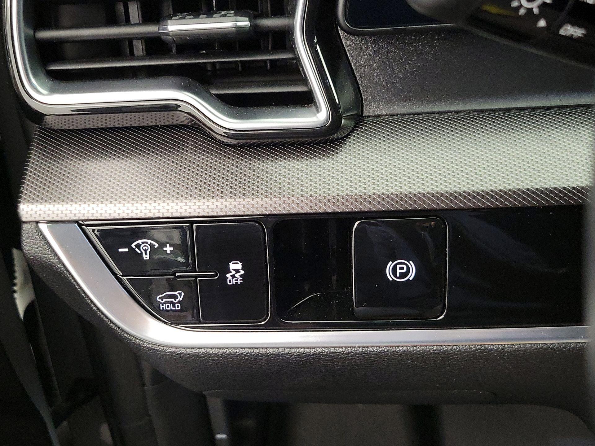 Thumbnail: 2024 Kia Sportage - 13