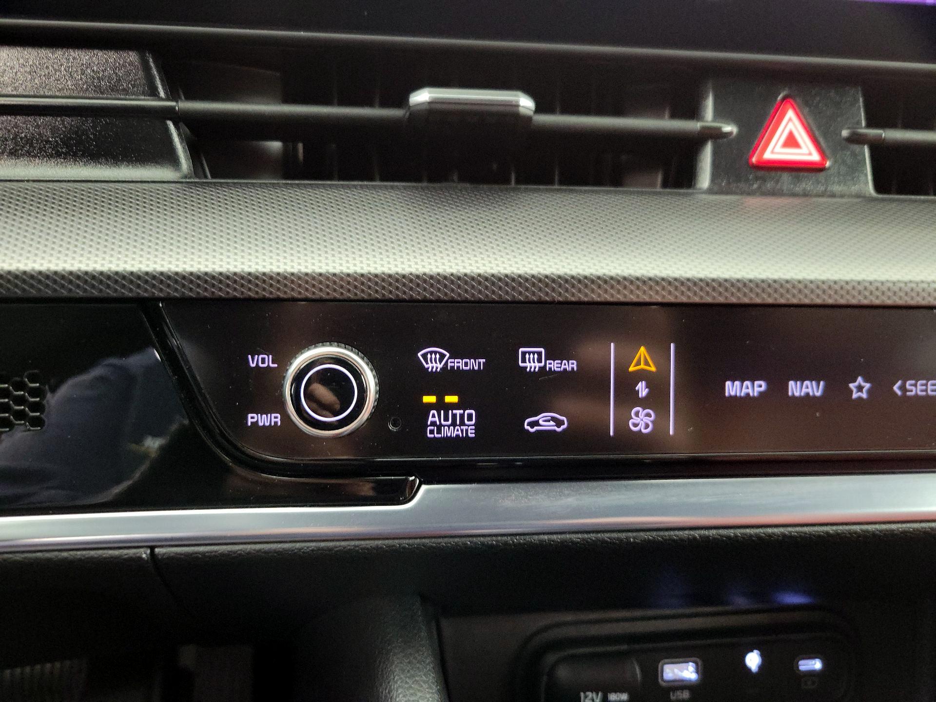 Thumbnail: 2024 Kia Sportage - 16