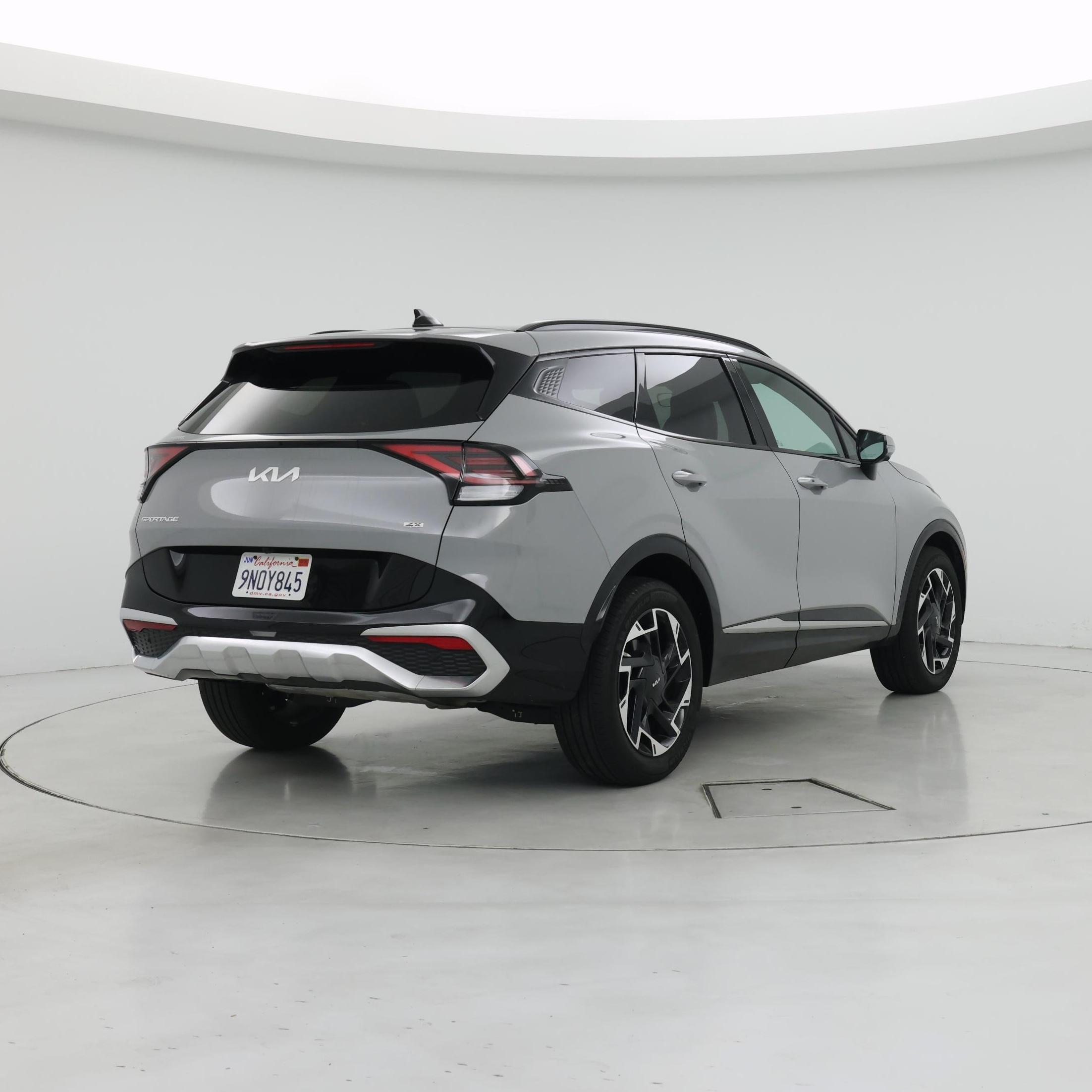 Thumbnail: 2024 Kia Sportage - 8