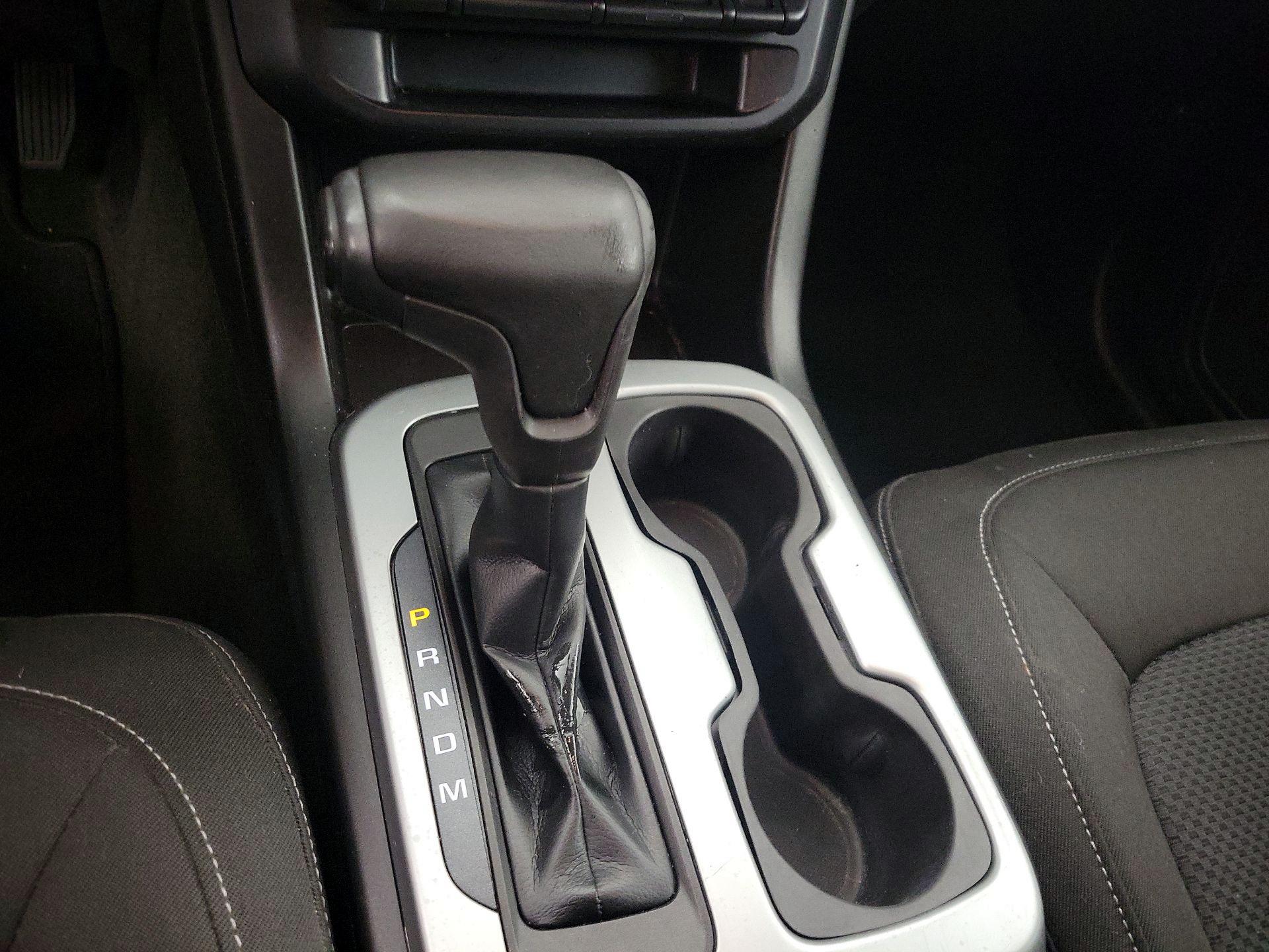 Thumbnail: 2016 Chevrolet Colorado - 17