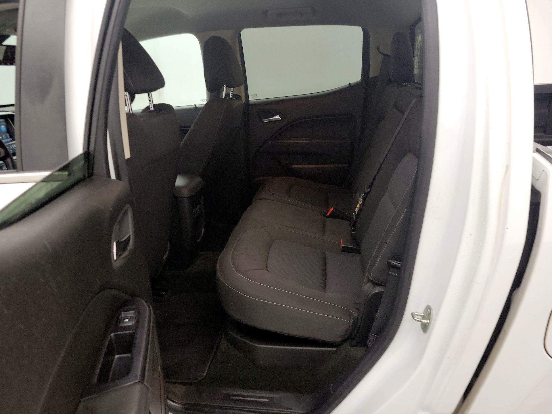 Thumbnail: 2016 Chevrolet Colorado - 19