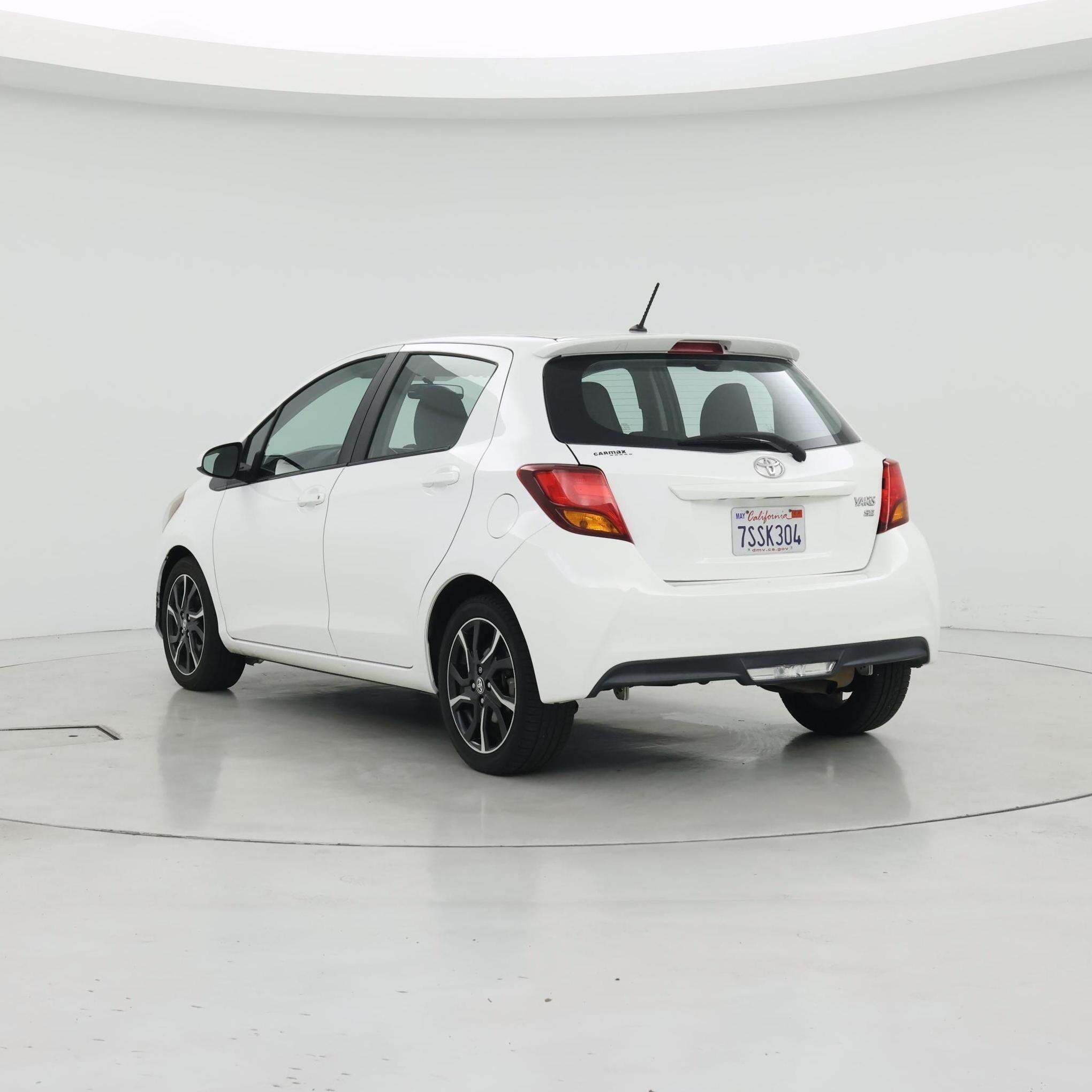 Thumbnail: 2015 Toyota Yaris - 2