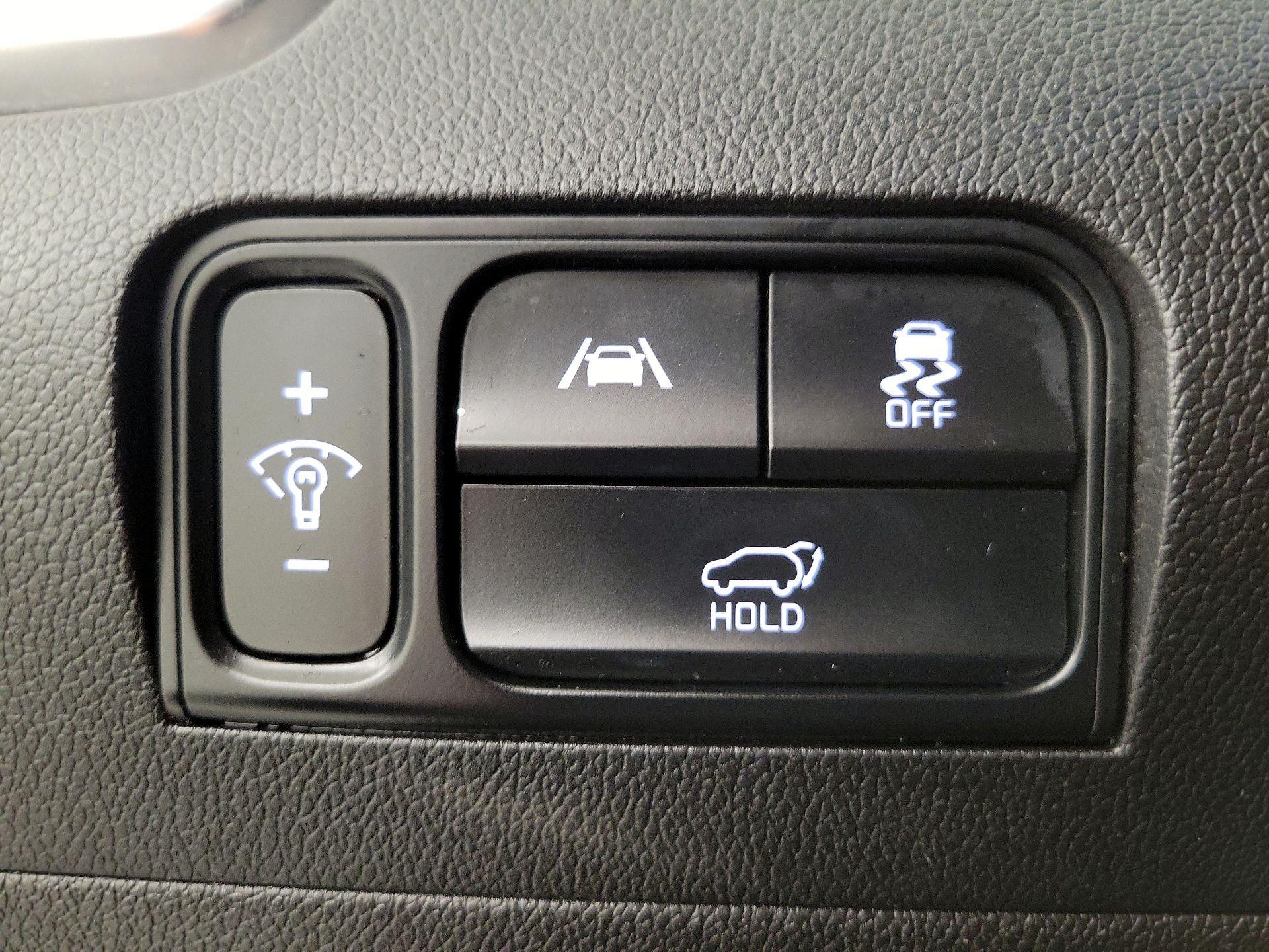 Thumbnail: 2021 Kia Sorento - 13