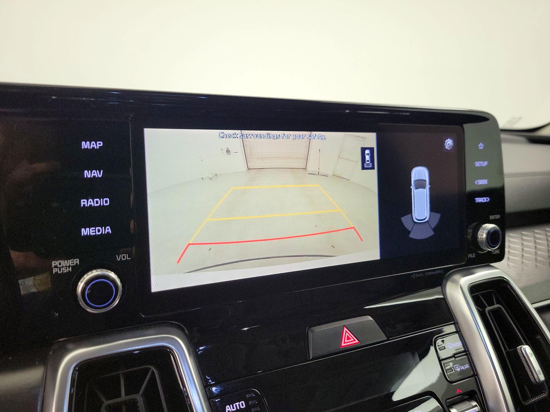 Thumbnail: 2021 Kia Sorento - 15