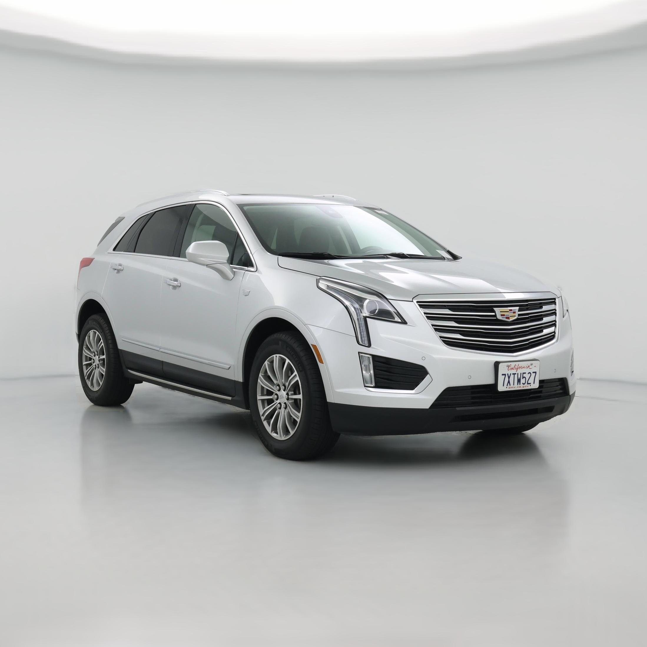 Thumbnail: 2017 Cadillac XT5 - 1