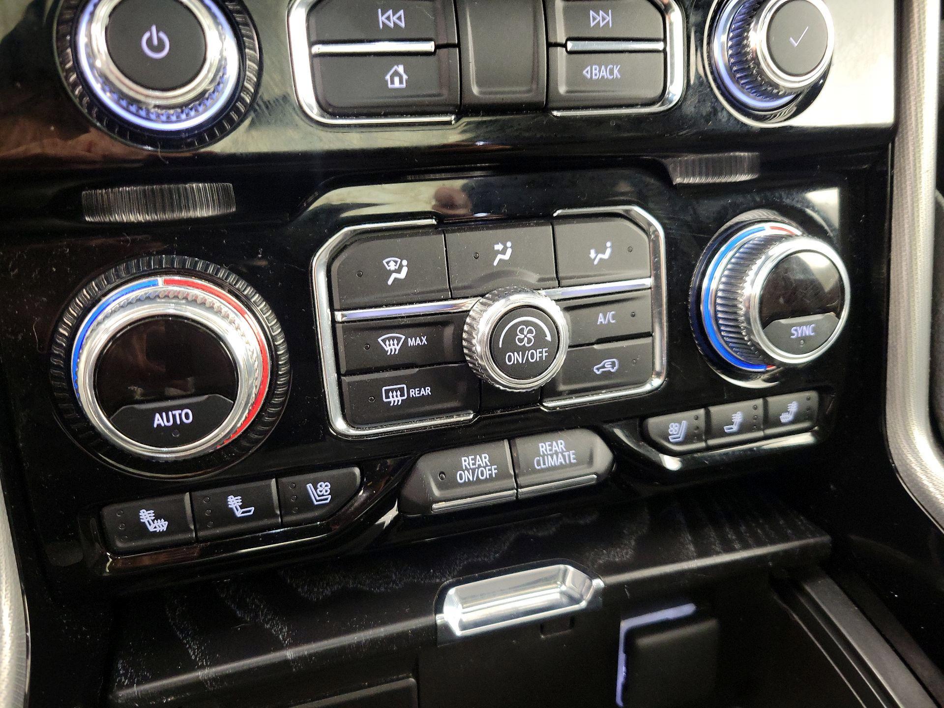 Thumbnail: 2021 GMC Yukon - 17