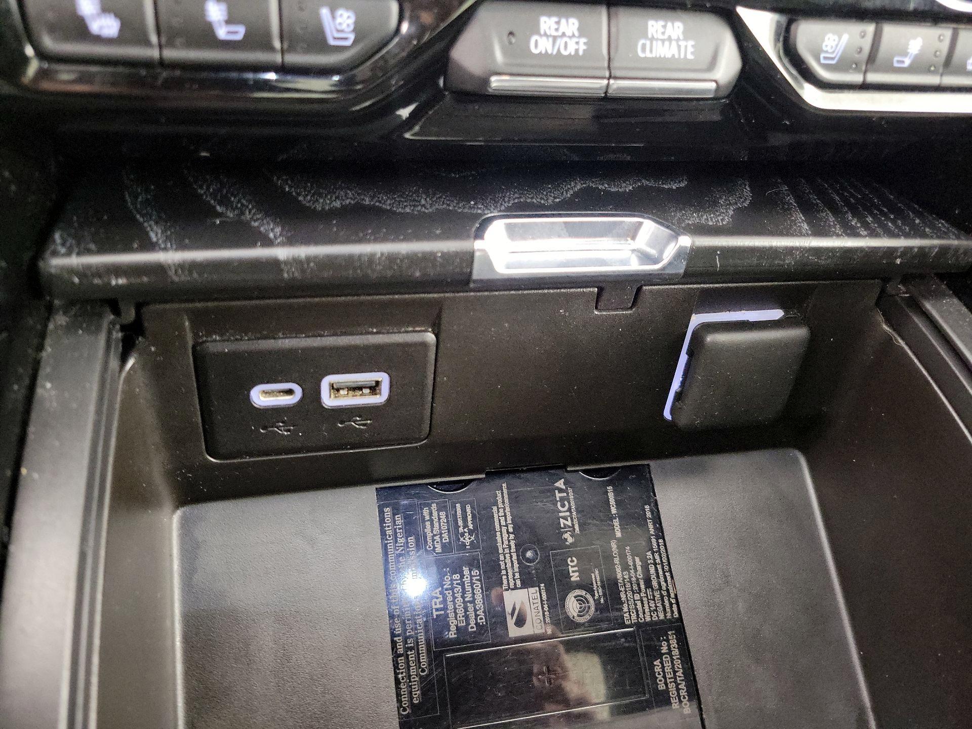 Thumbnail: 2021 GMC Yukon - 19