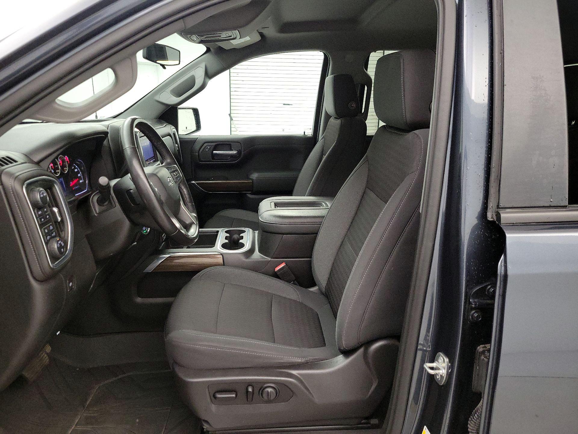 Thumbnail: 2021 Chevrolet Silverado 1500 - 11