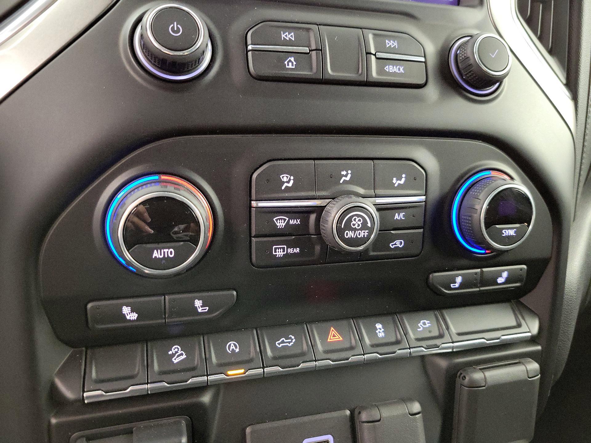 Thumbnail: 2021 Chevrolet Silverado 1500 - 16