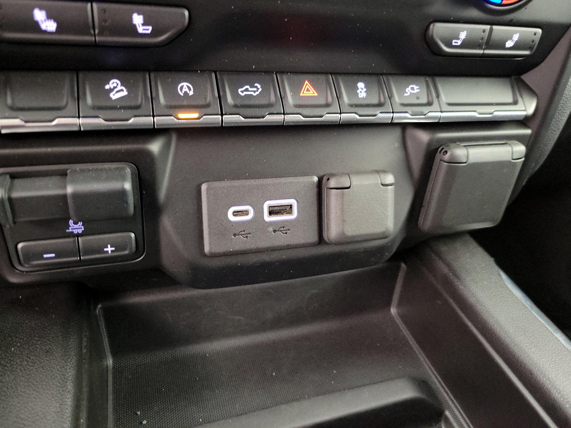 Thumbnail: 2021 Chevrolet Silverado 1500 - 18