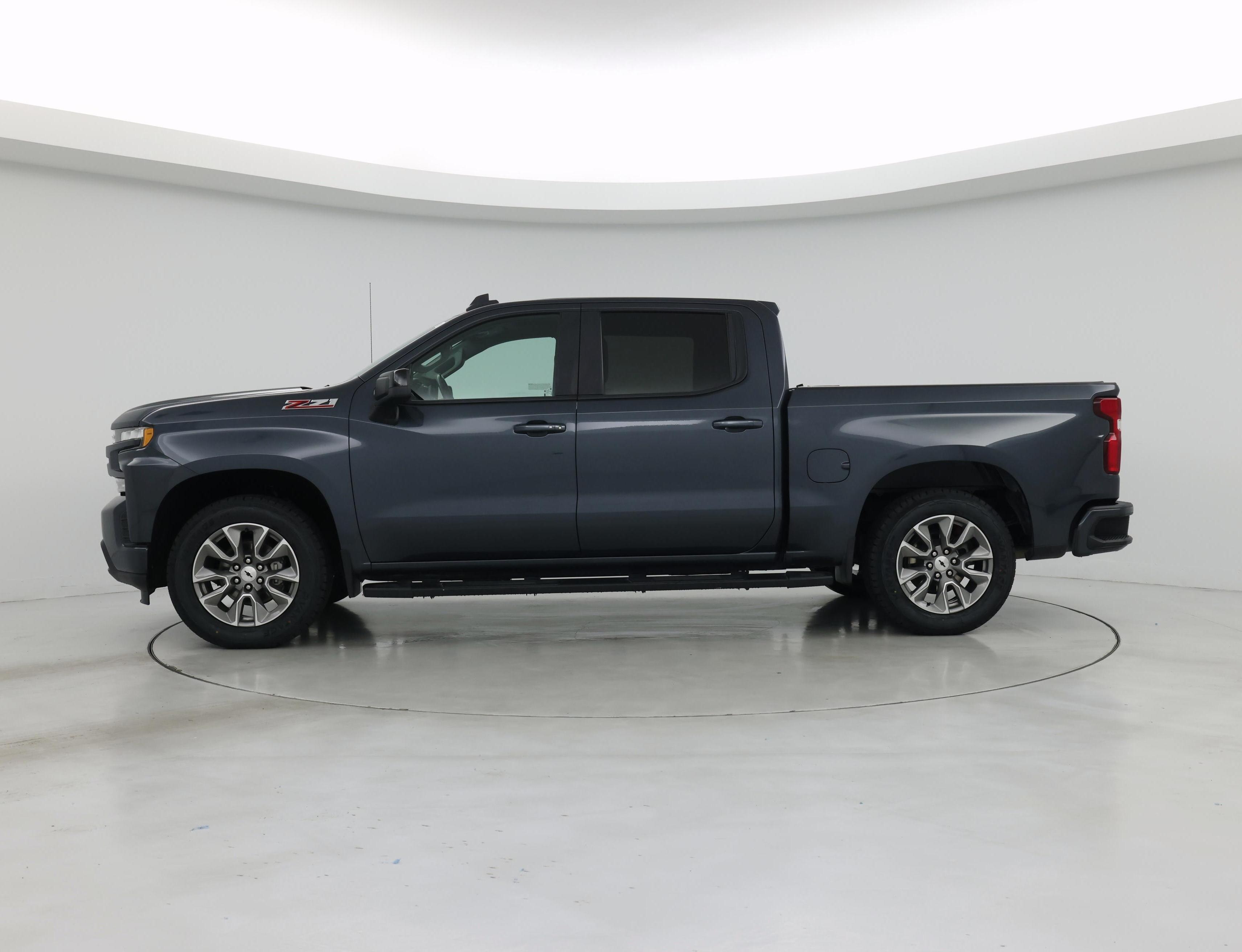 Thumbnail: 2021 Chevrolet Silverado 1500 - 3