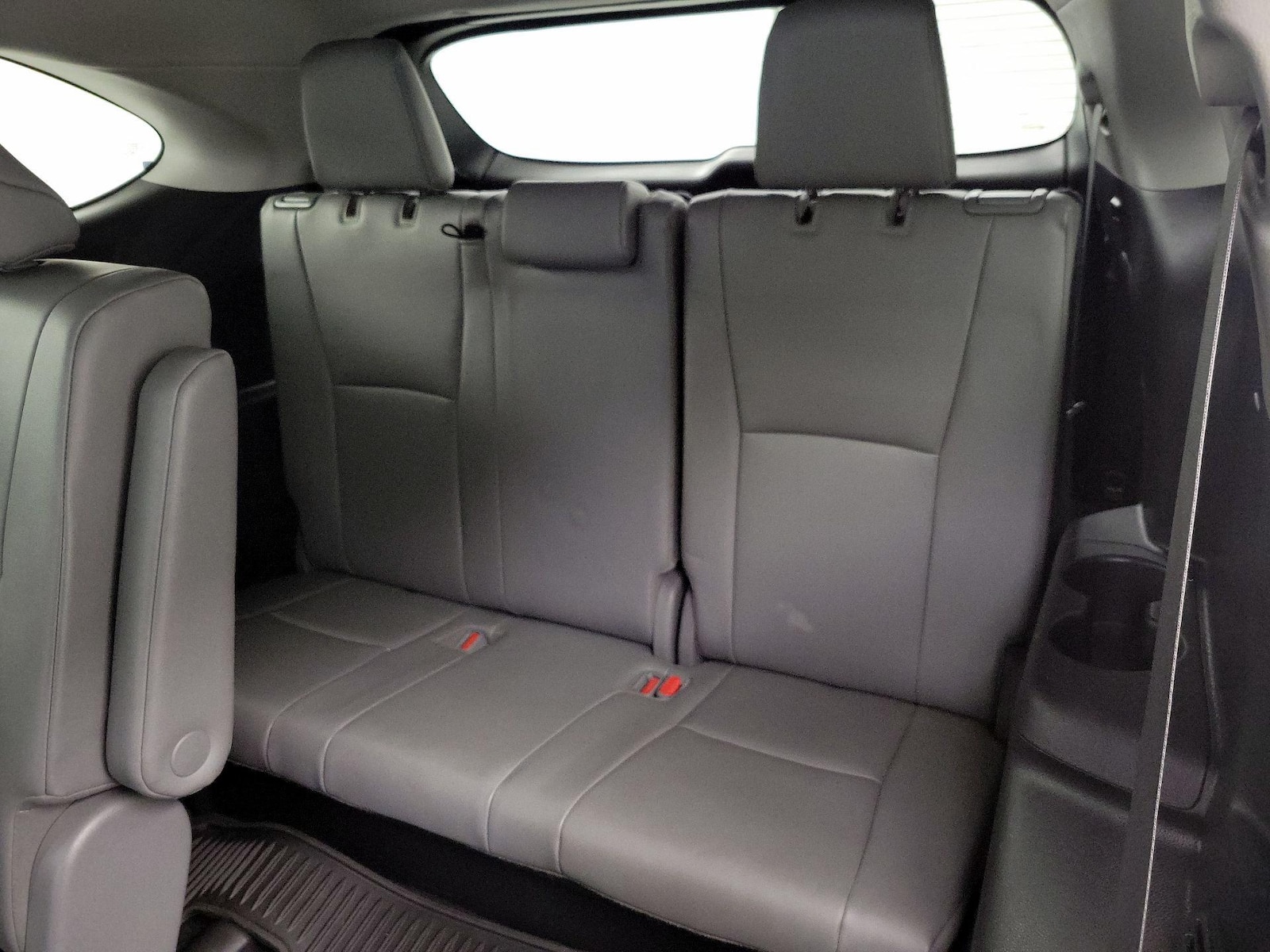 2022 Toyota Highlander XLE - Photo 22