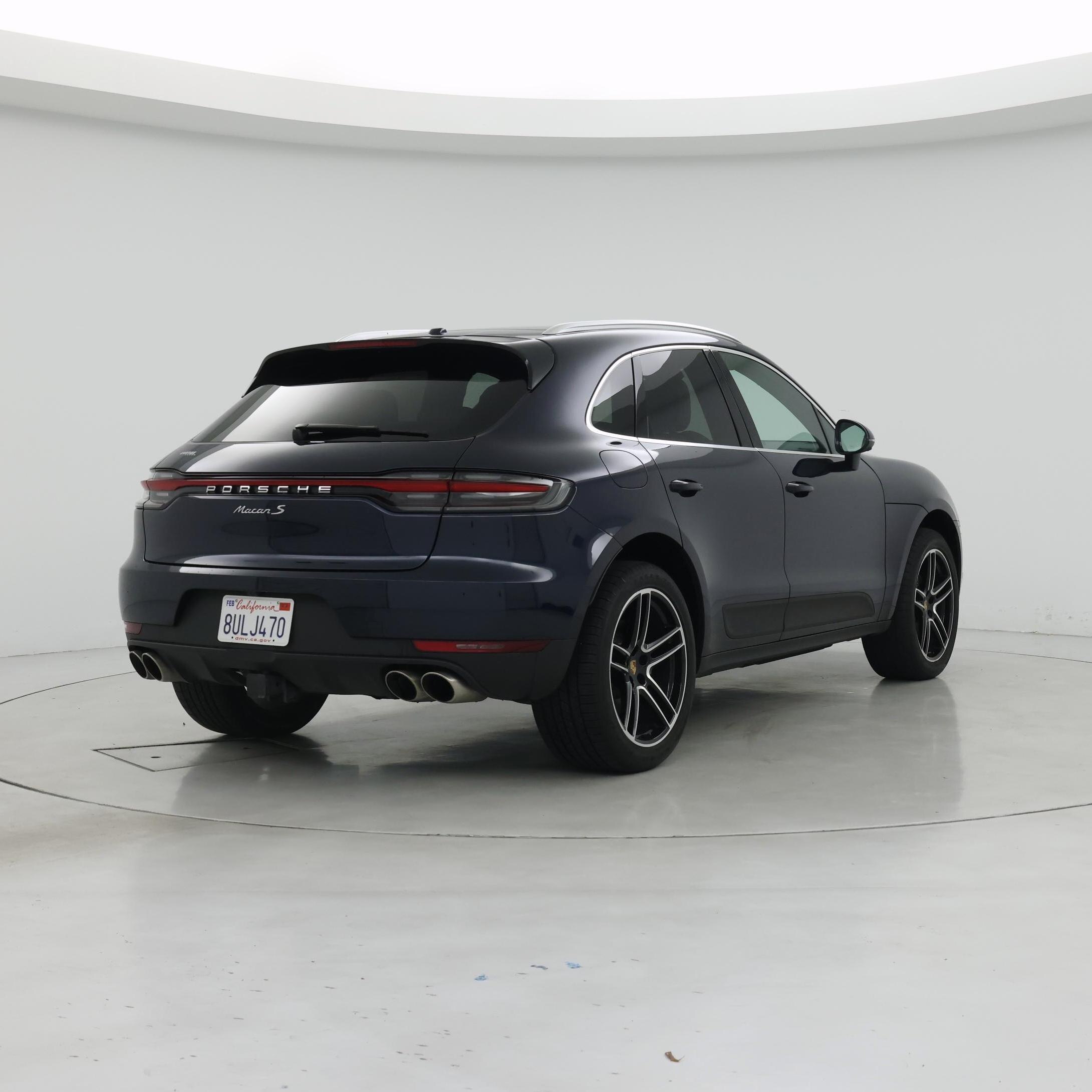 Thumbnail: 2021 Porsche Macan - 8