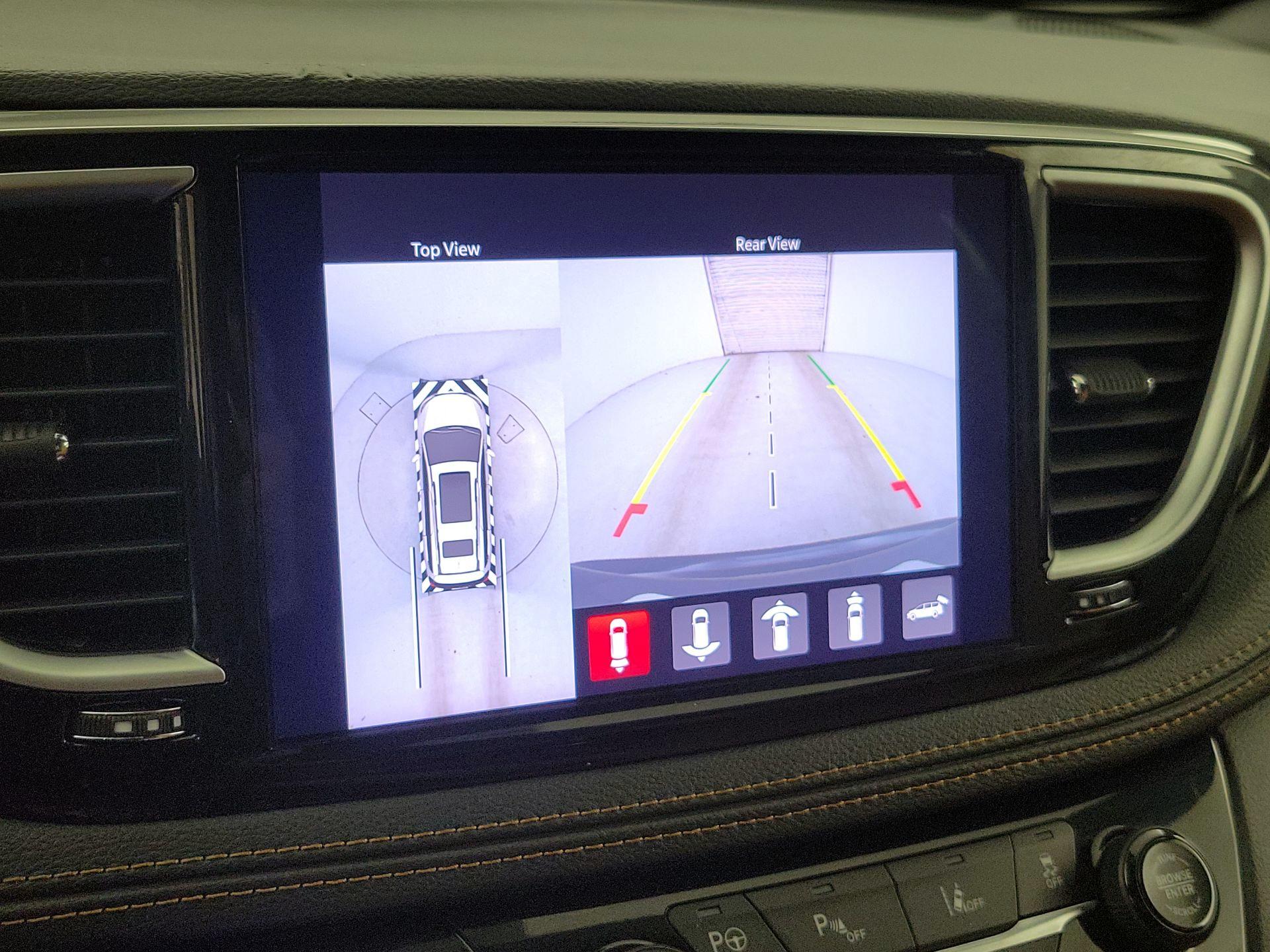 Thumbnail: 2023 Chrysler Pacifica - 13