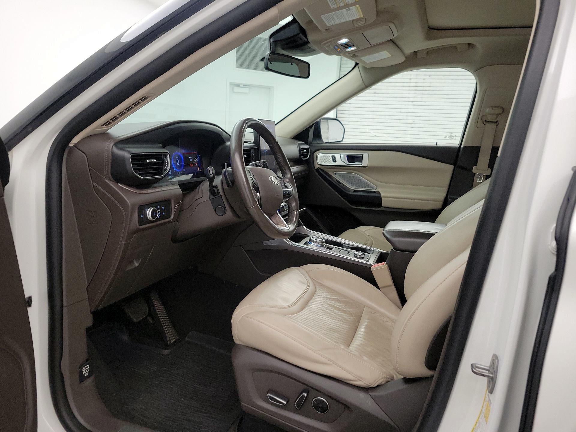 Thumbnail: 2020 Ford Explorer - 11