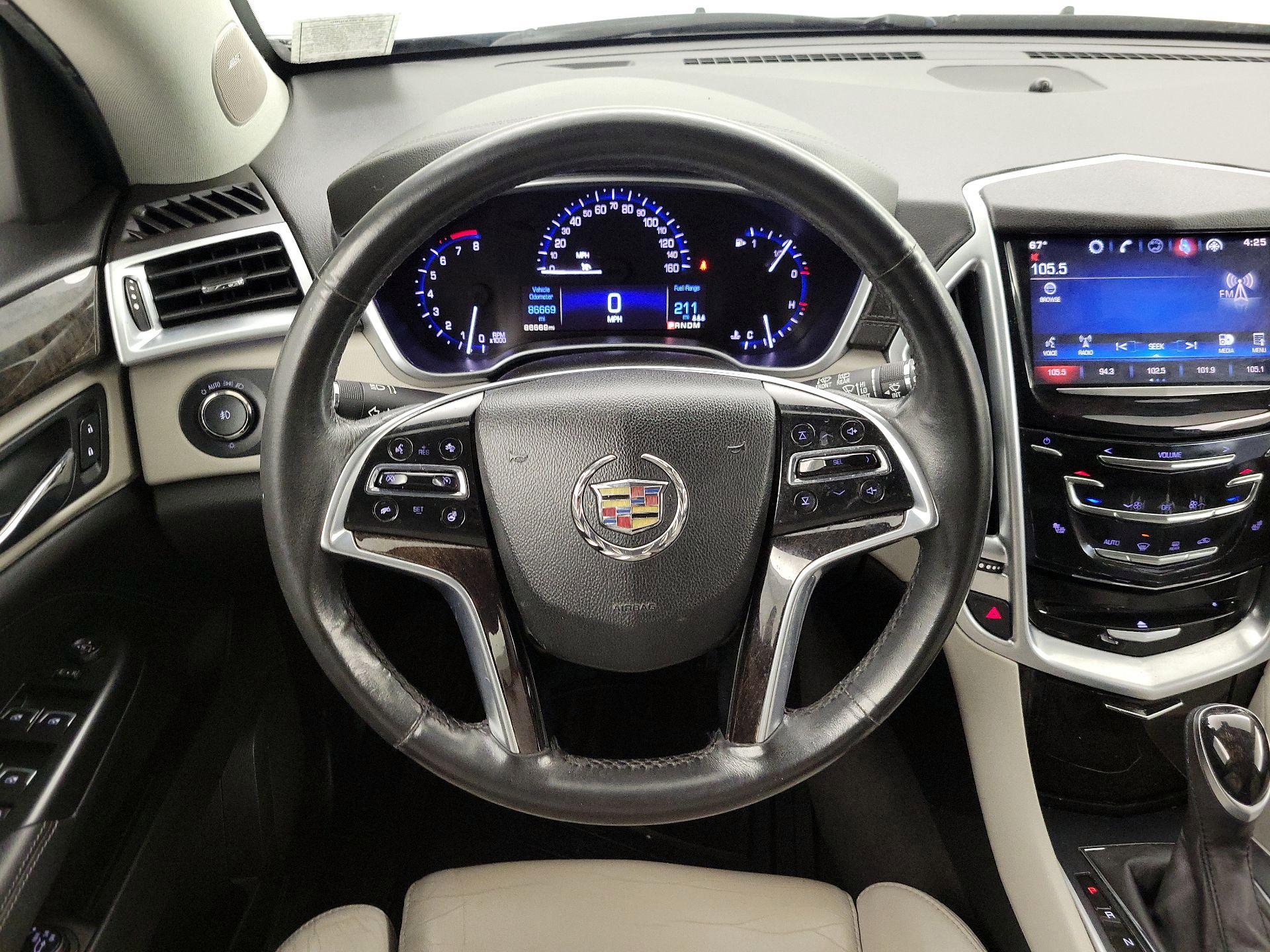 Thumbnail: 2016 Cadillac SRX - 10