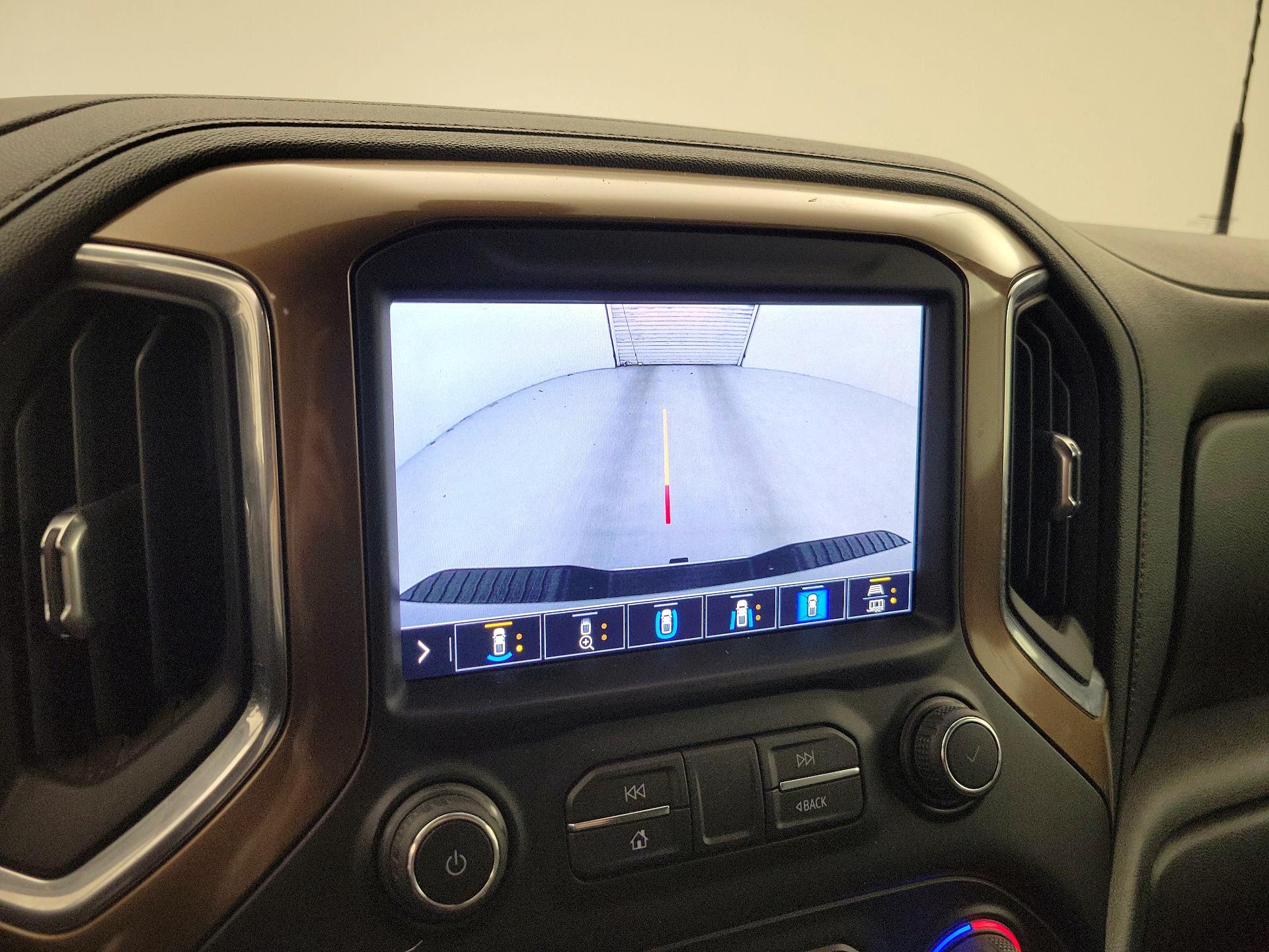 Thumbnail: 2021 Chevrolet Silverado 3500 - 15