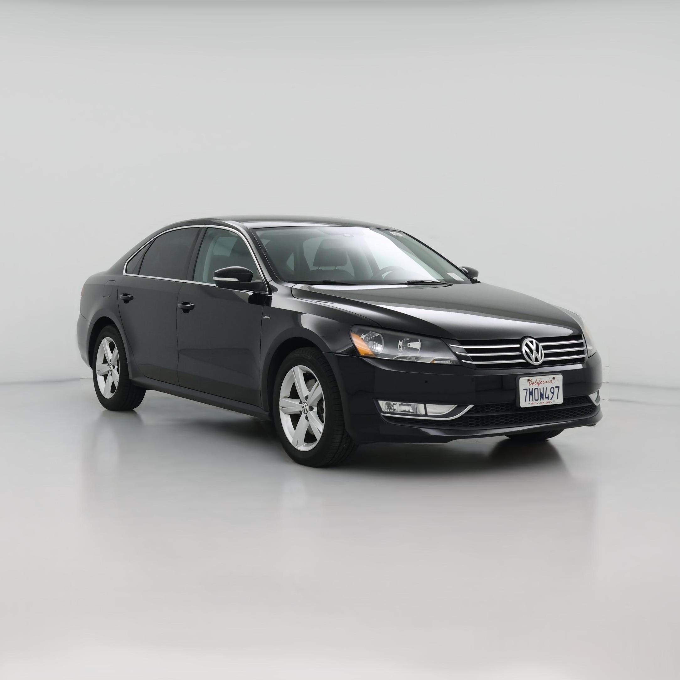 Thumbnail: 2015 Volkswagen Passat - 1