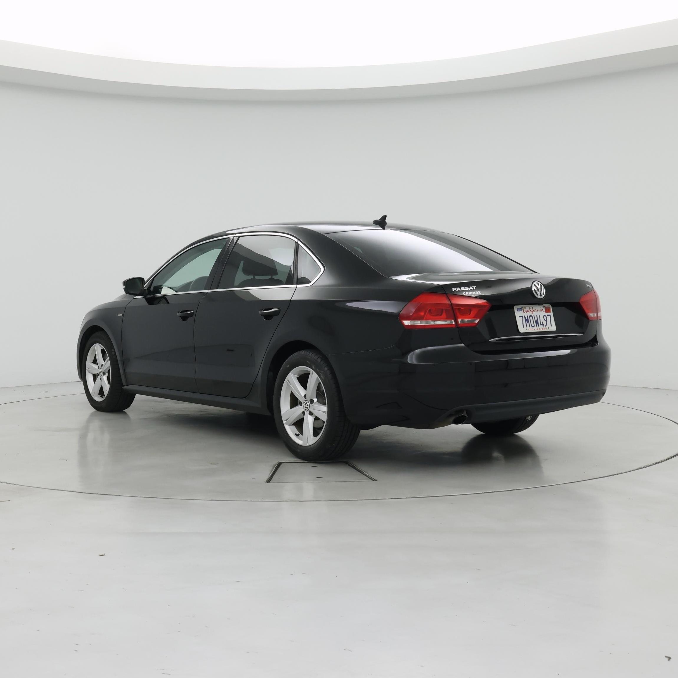 Thumbnail: 2015 Volkswagen Passat - 2